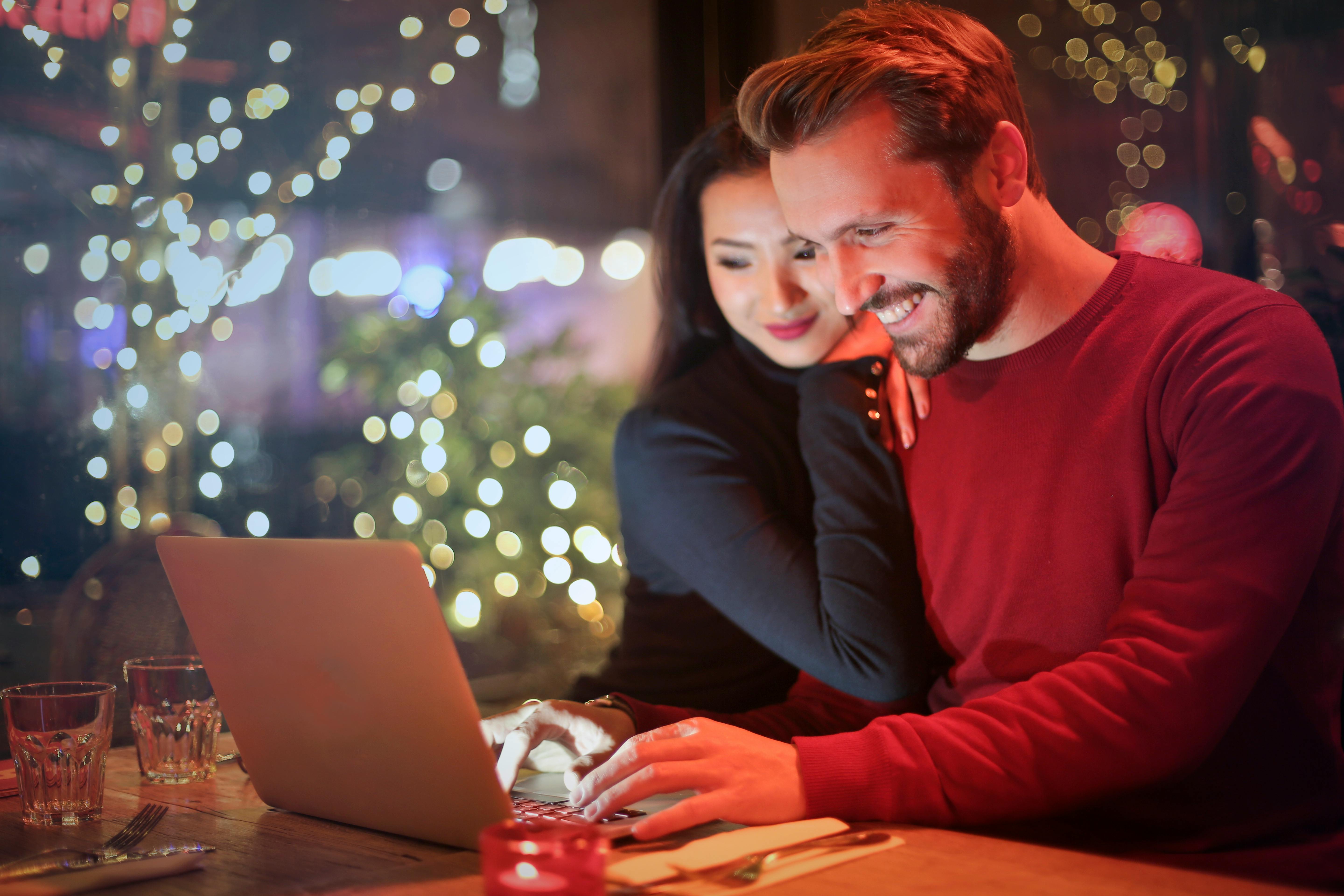 A loving couple | Source: Pexels