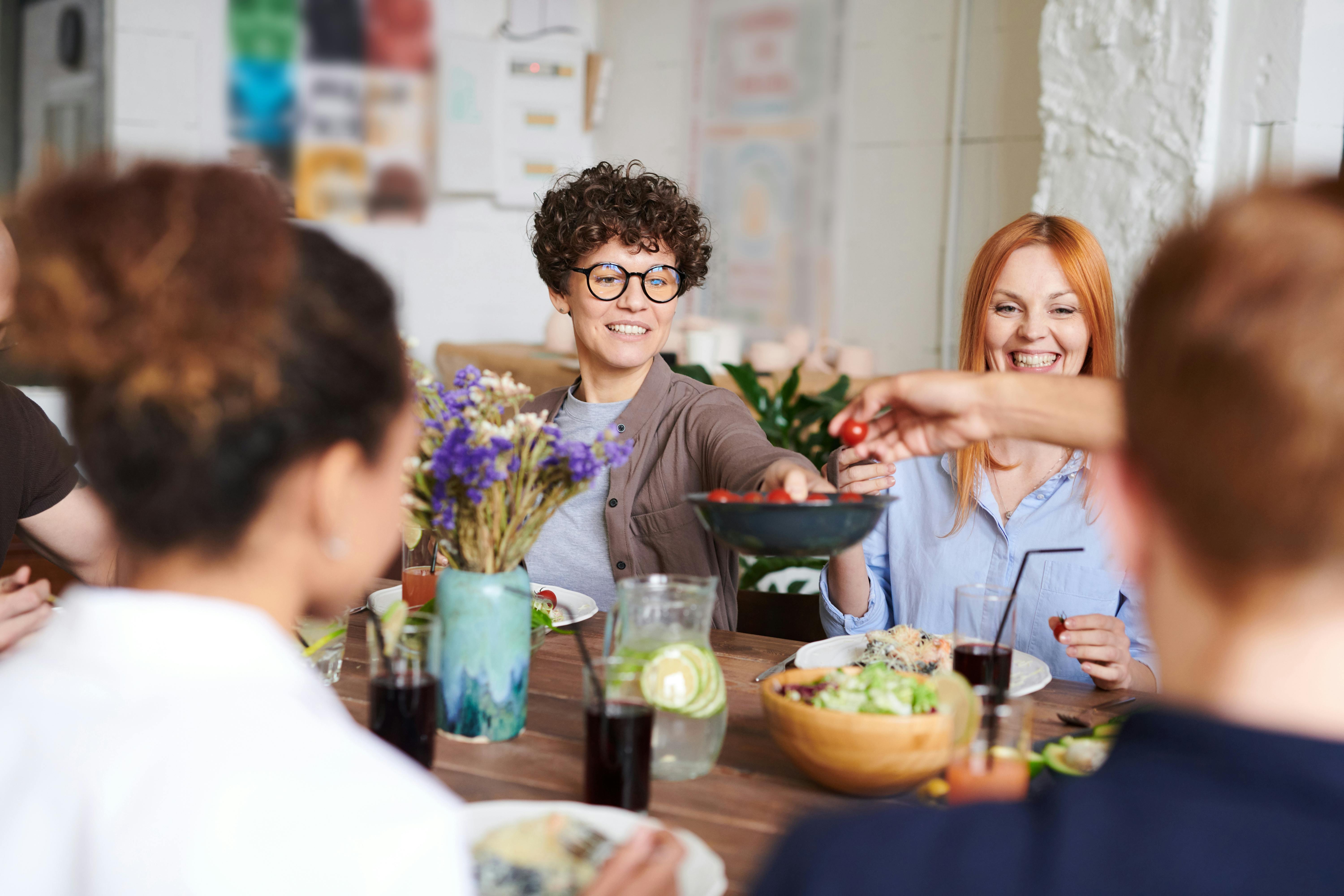 People at a restaurant | Source: Pexels