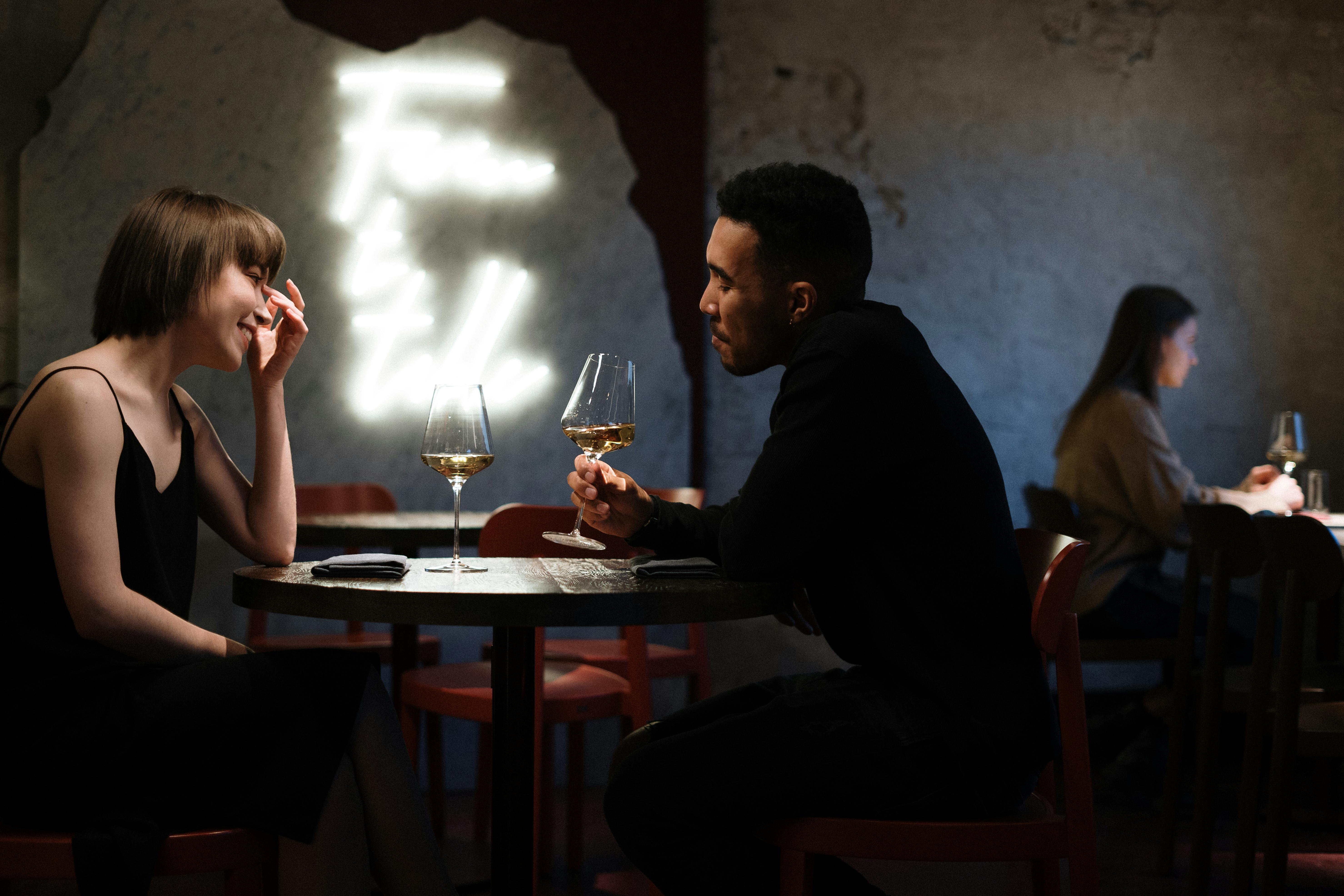 Couple on a date | Source: Pexels