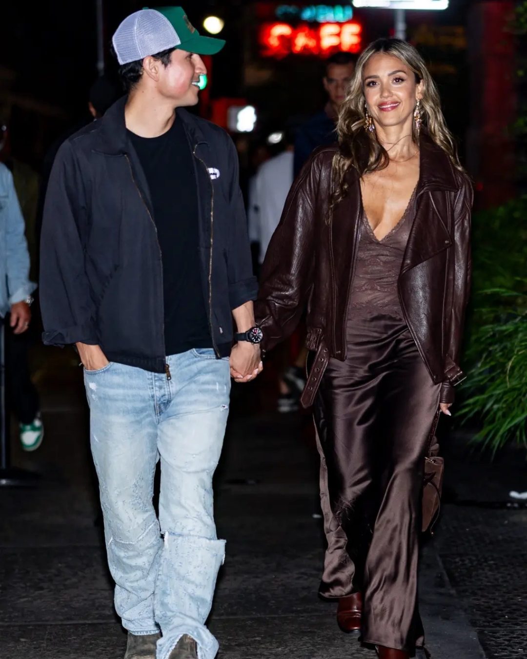 Danny Ramirez and Jessica Alba are seen in New York City on September 15, 2025. | Source: Instagram/pagesix