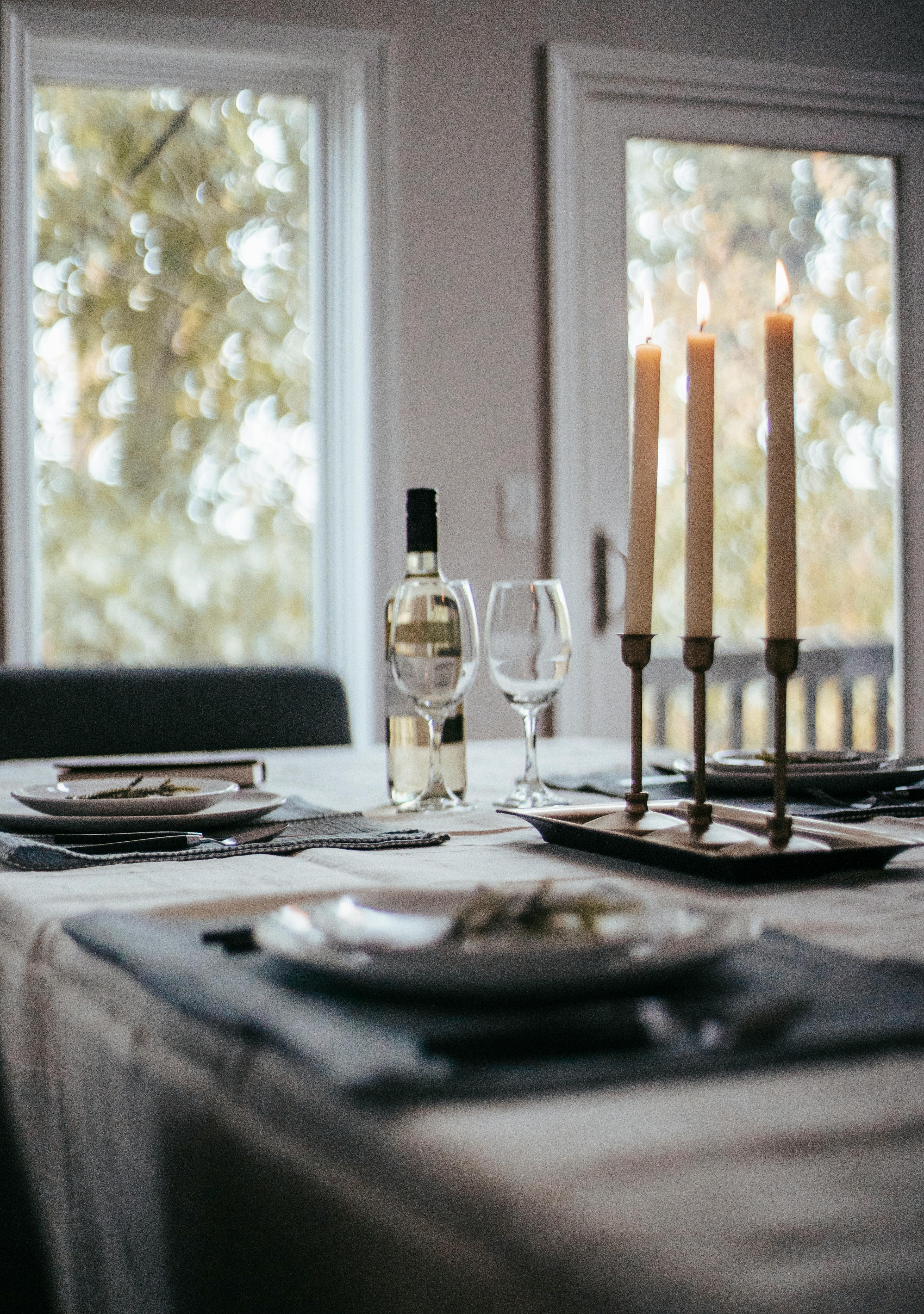 A table set for dinner | Source: Pexels