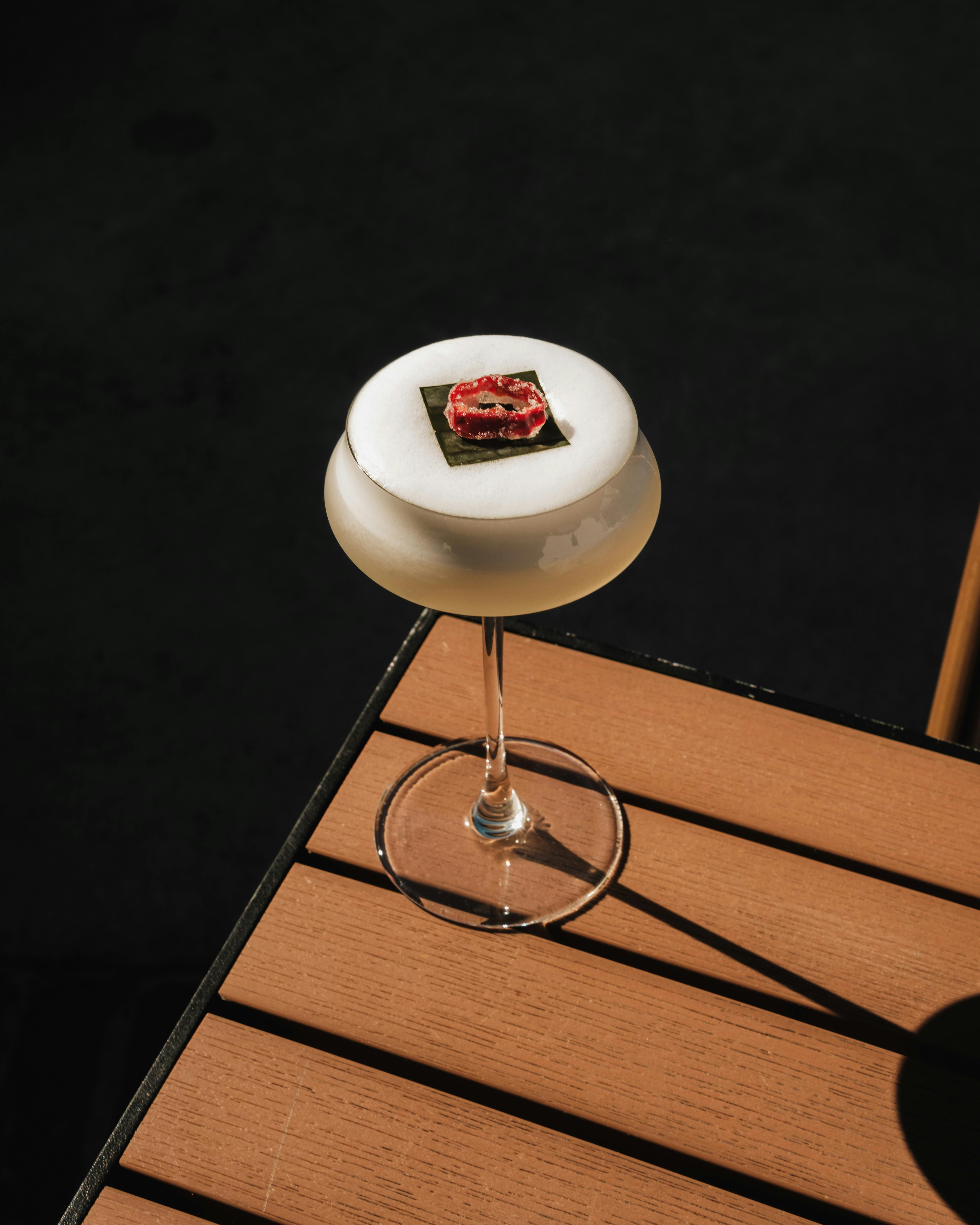 A drink on a table | Source: Pexels