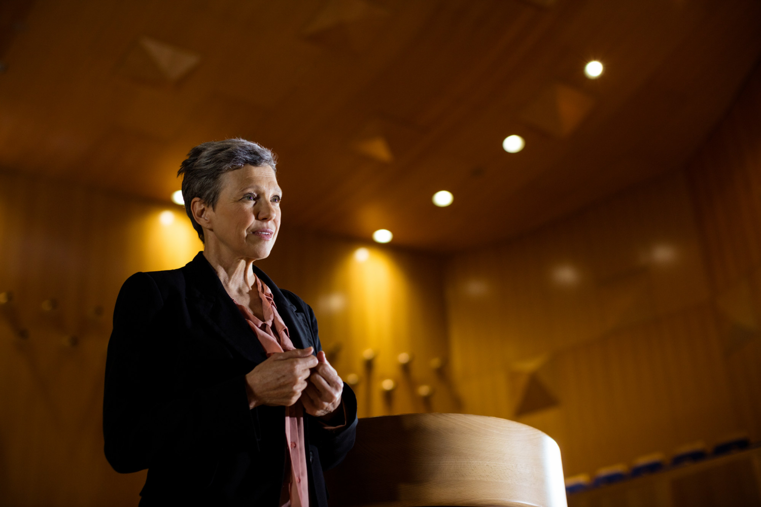 A woman making a speech | Source: Freepik