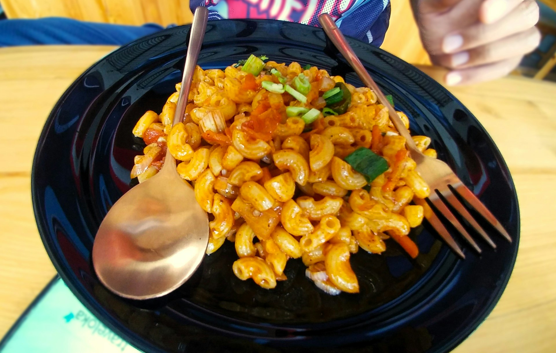 Macaroni and cheese on a plate | Source: Unsplash