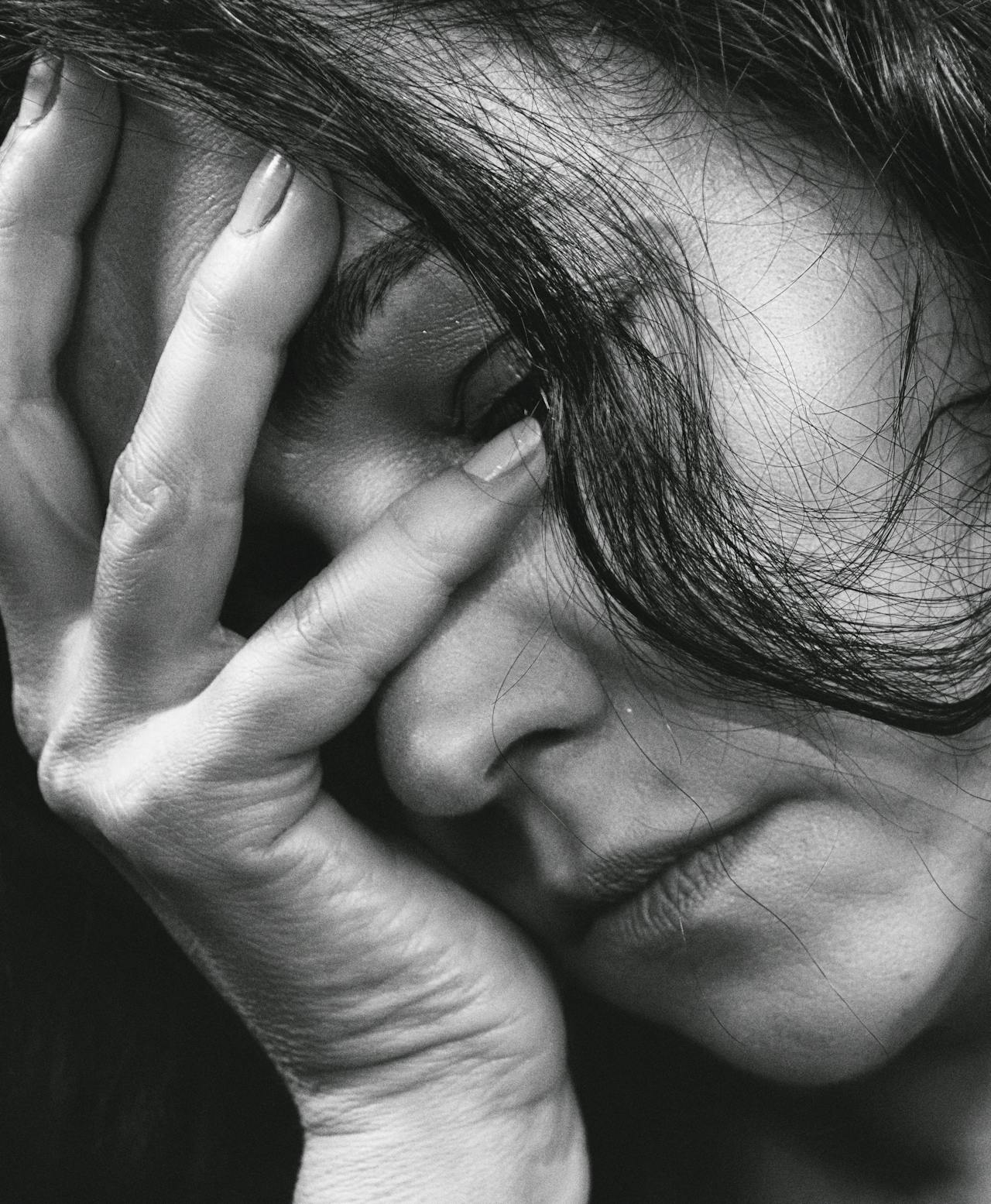 A depressed woman | Source: Pexels