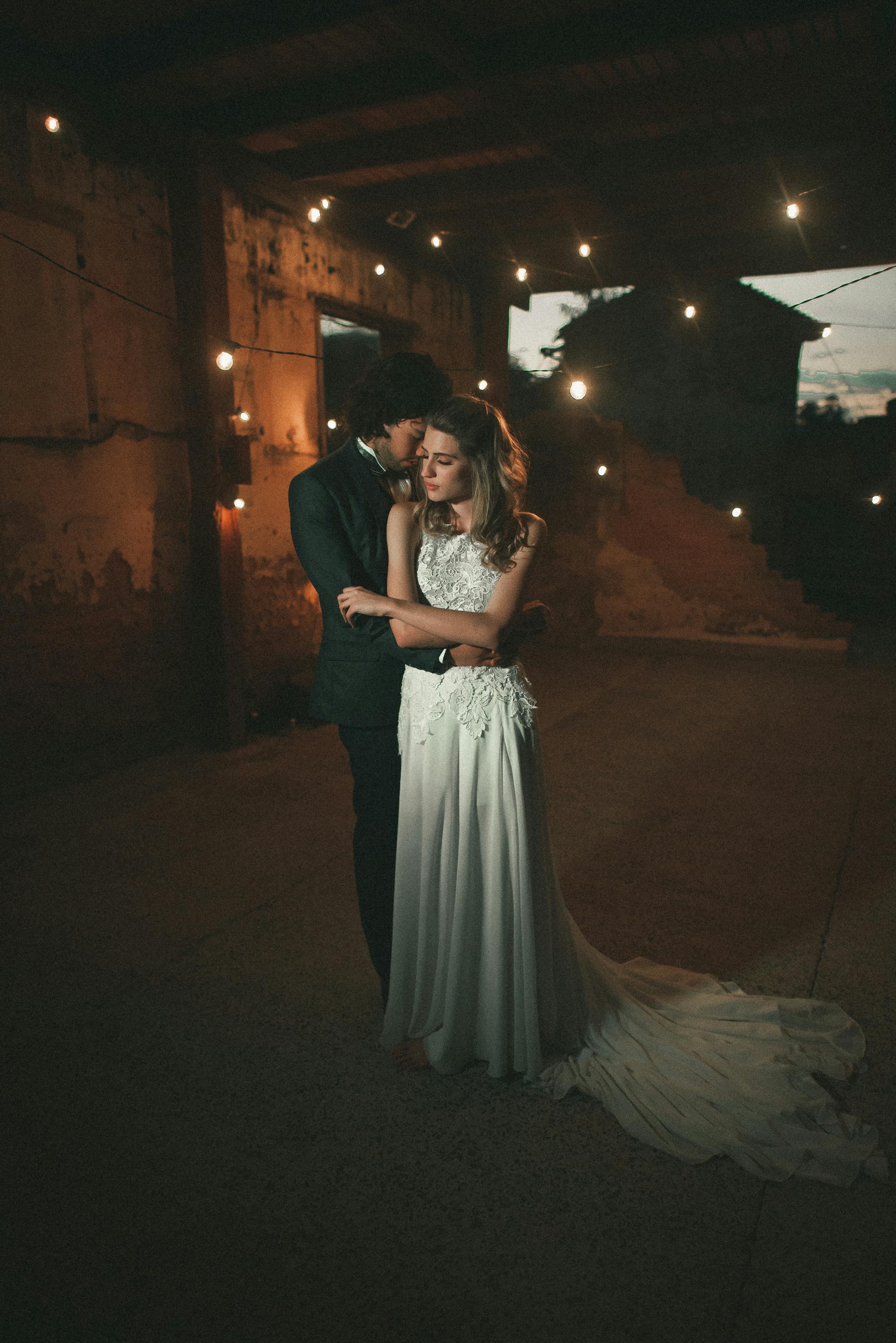 A bride and groom during their first dance | Source: Pexels