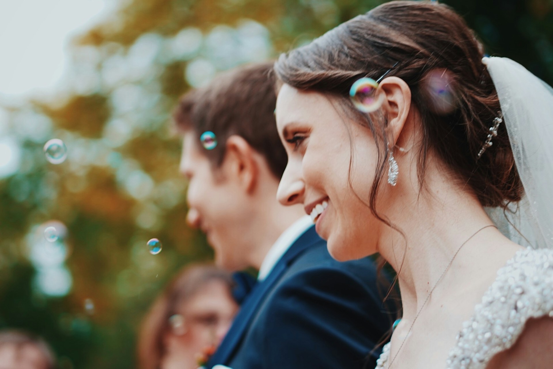 A couple on their wedding day | Source: Unsplash