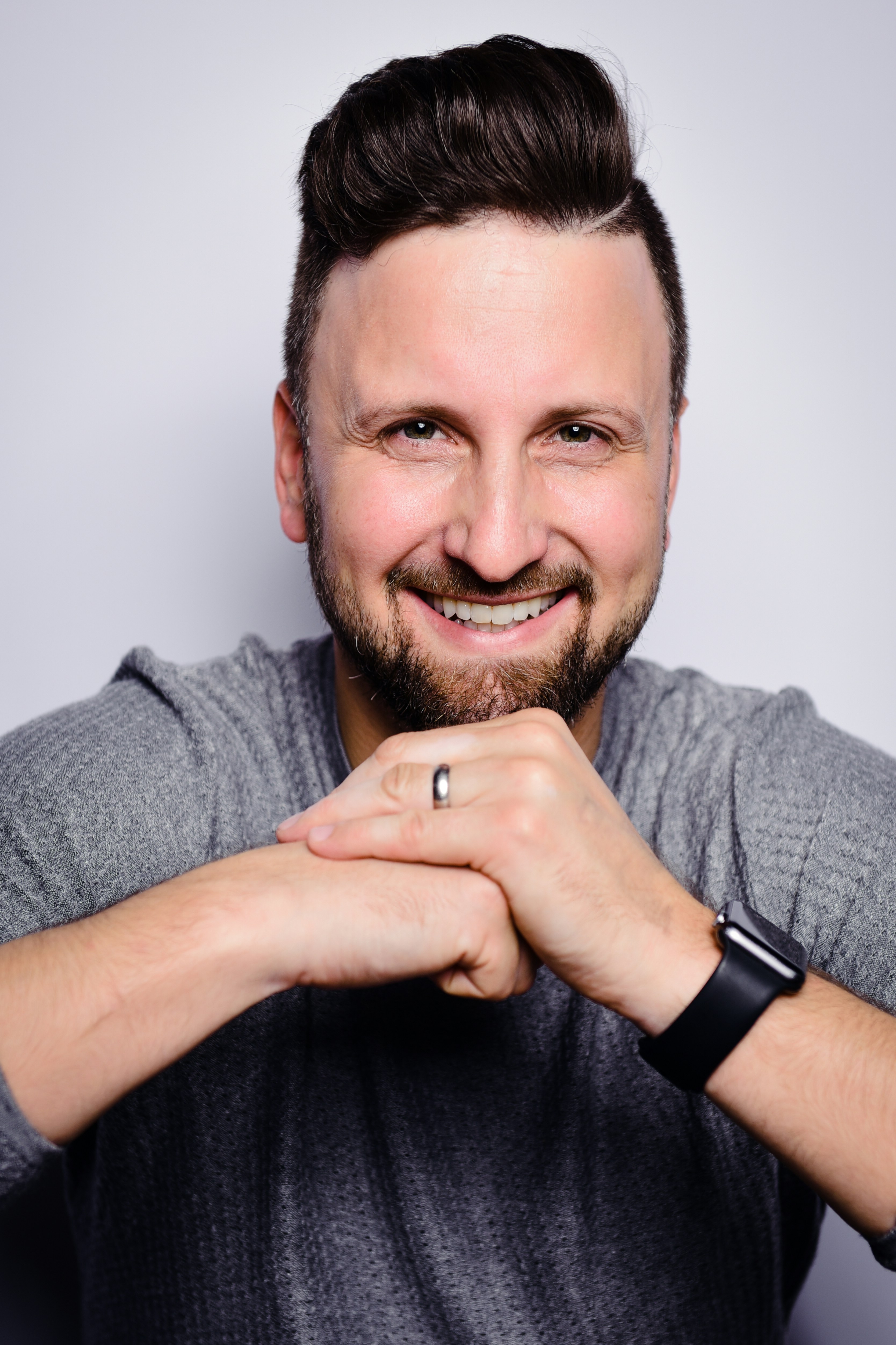 A close up of a smiling man | Source: Unsplash