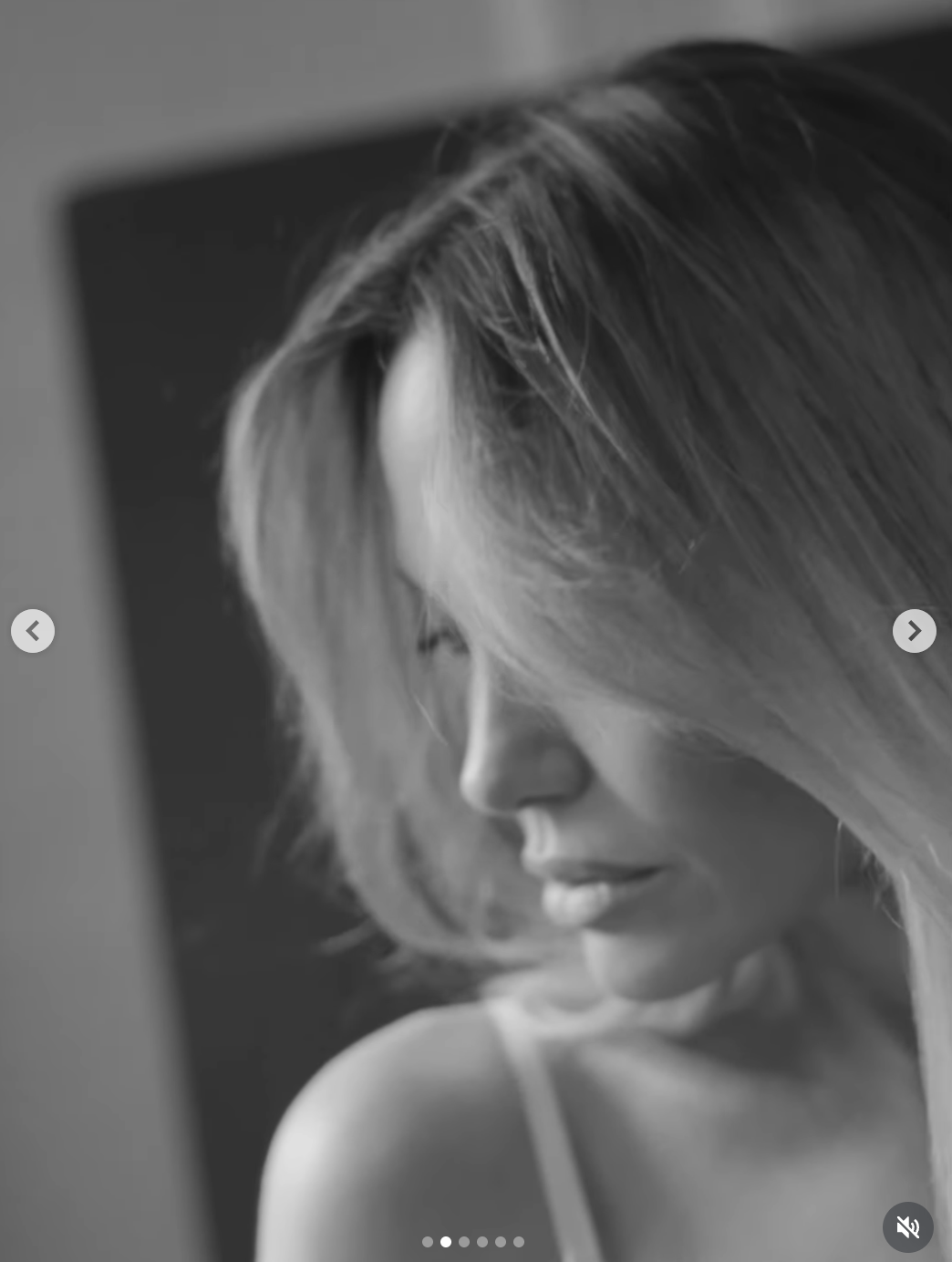 Angeline Jolie from behind-the-scenes footage of her Time France cover shoot | Source: instagram/timefrance|