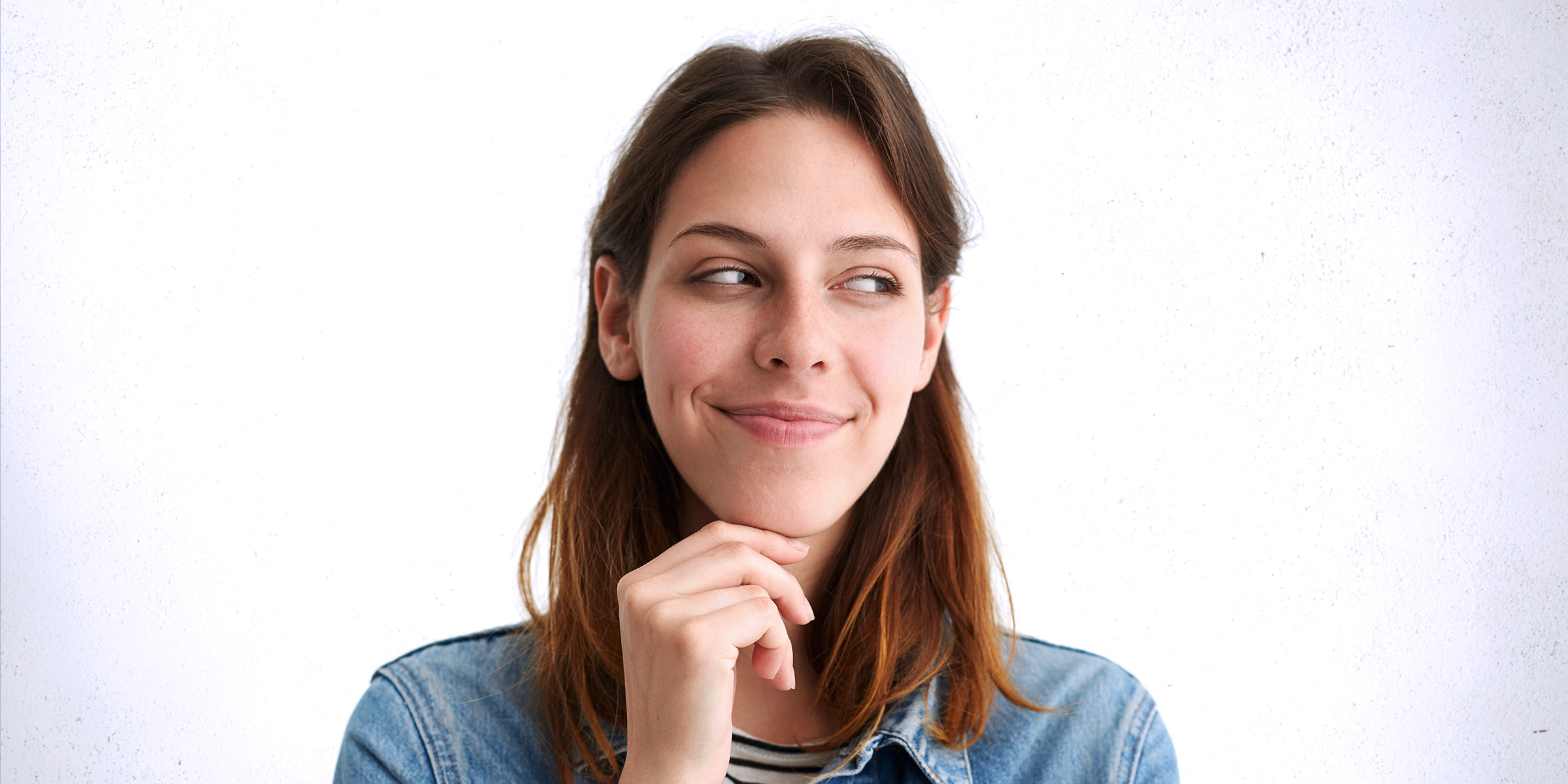 Woman with a cunning smile | Source: Shutterstock