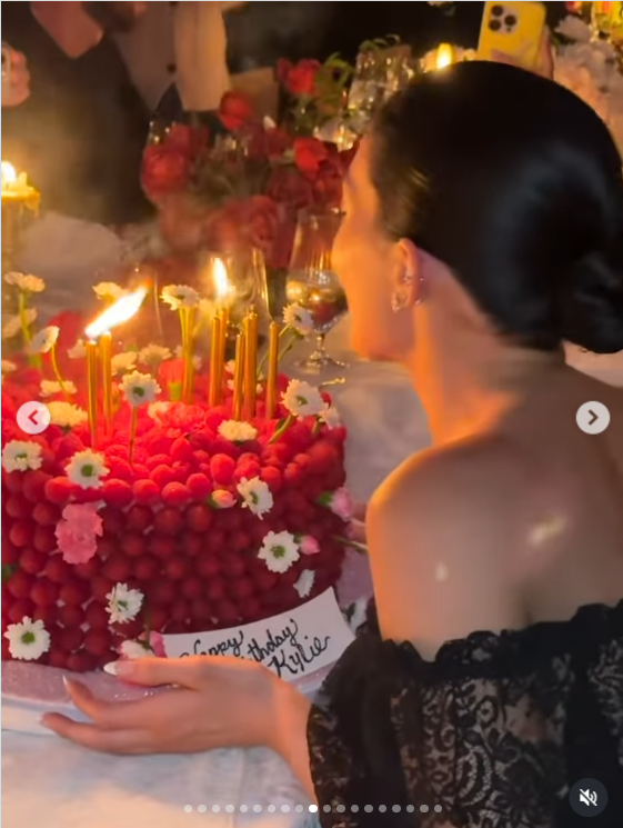 A photo from Kylie Jenner's carousel, posted on August 11, 2025. | Source: Instagram/kyliejenner