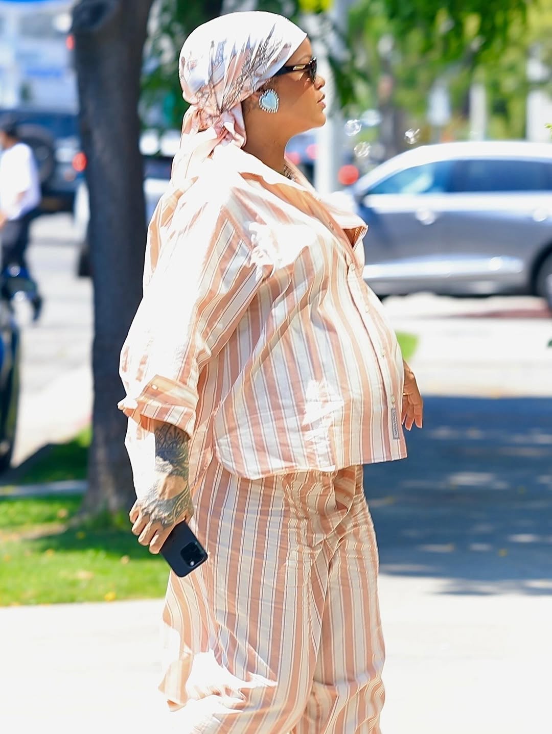 Rihanna is seen running errands in Los Angeles on August 17, 2025. | Source: Instagram/justjared