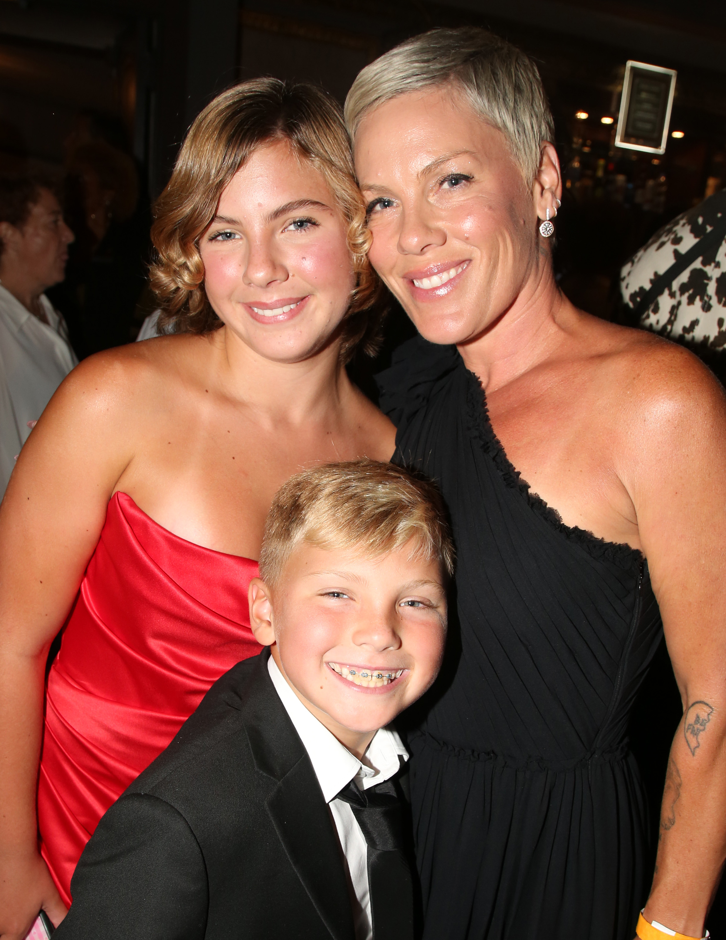 Willow Sage Hart, Jameson Moon Hart and Pink pose as "Hamilton" celebrates "Hamil-TEN" 10 Years on Broadway at The Richard Rodgers Theatre on August 6, 2025 in New York City. | Source: Getty Images