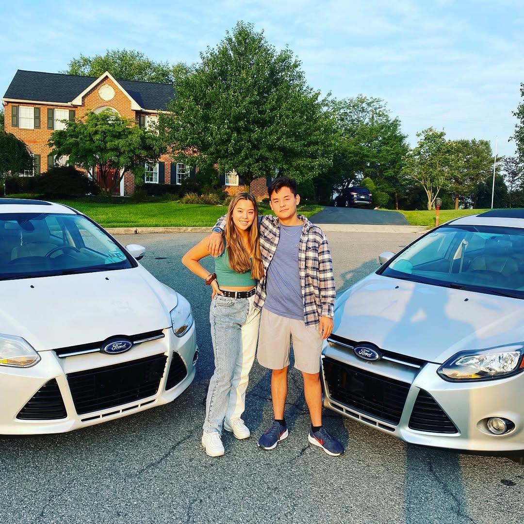 Hannah and Collin Gosselin pose in a photo shared on August 25, 2025. | Source: Instagram/jongosselin1