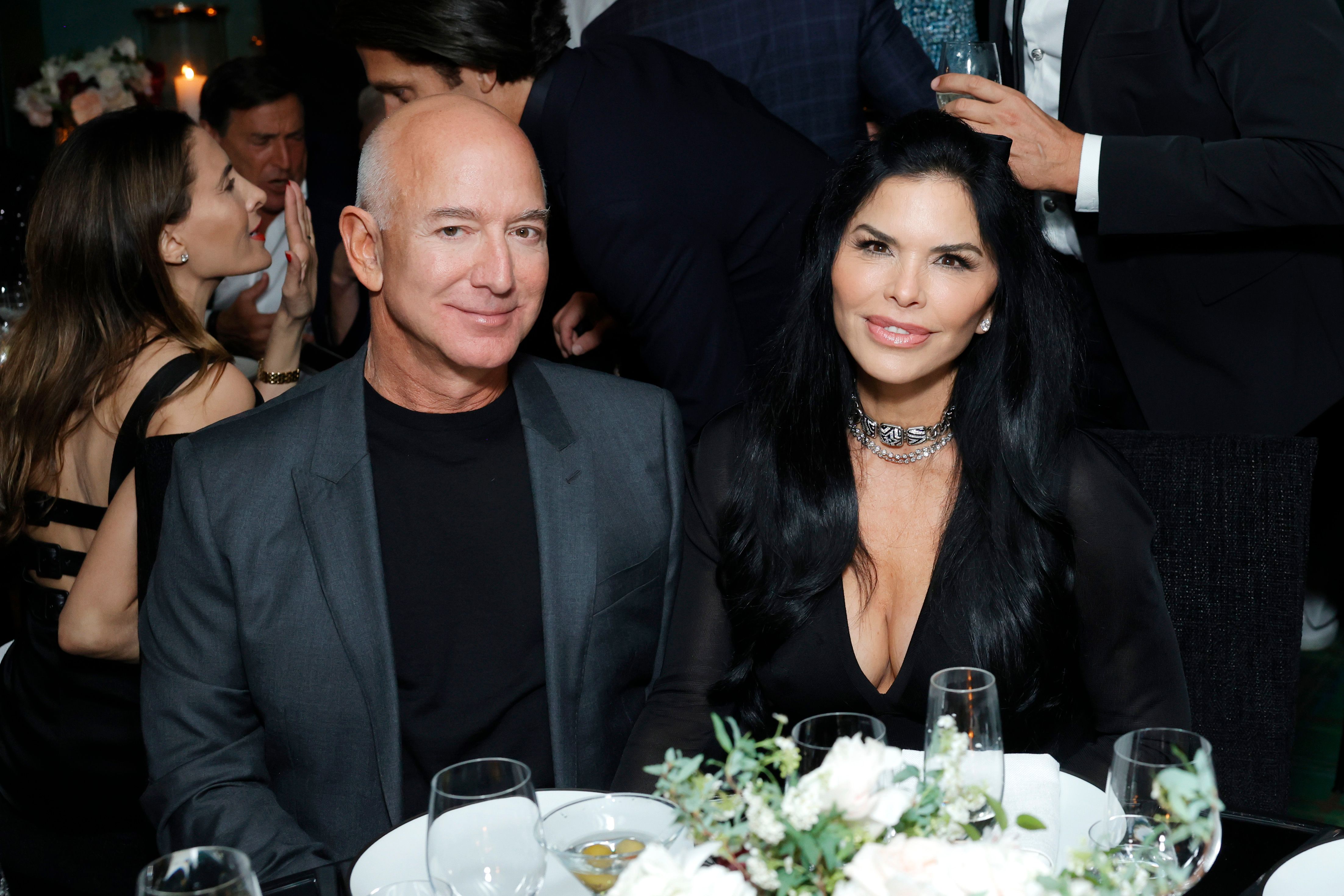 Jeff Bezos and Lauren Sánchez | Source: Getty Images