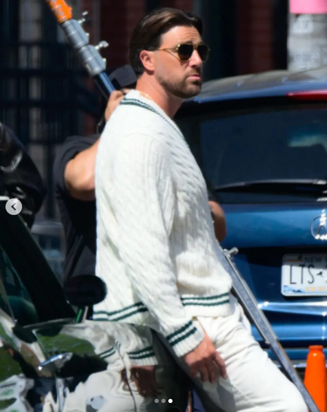 Travis Kelce spotted in New York City, dated May 2025 | Source: Instagram/pagesix