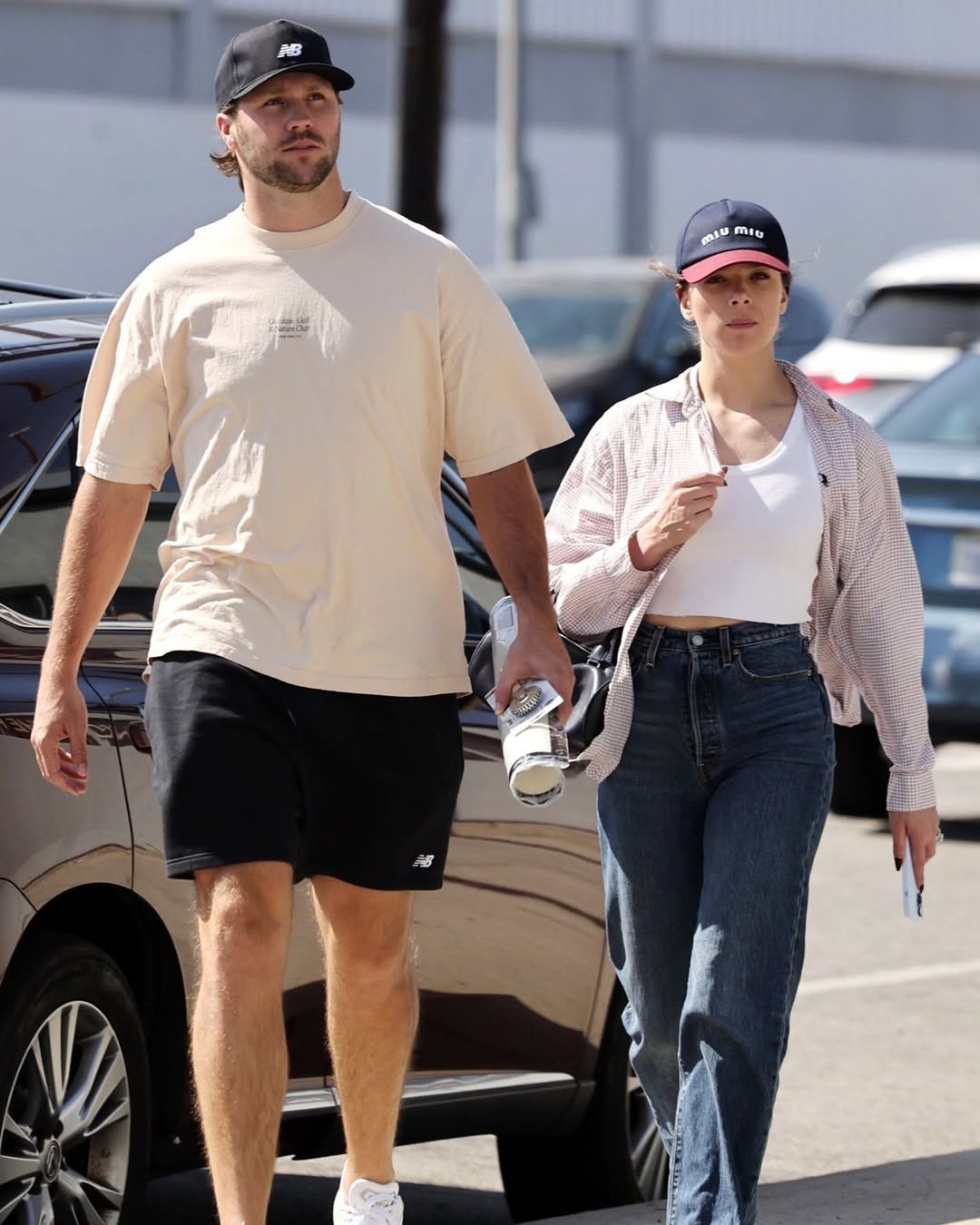 Josh Allen and Hailee Steinfeld are seen on July 2, 2025, in Calabasas, California. | Source: Instagram/people