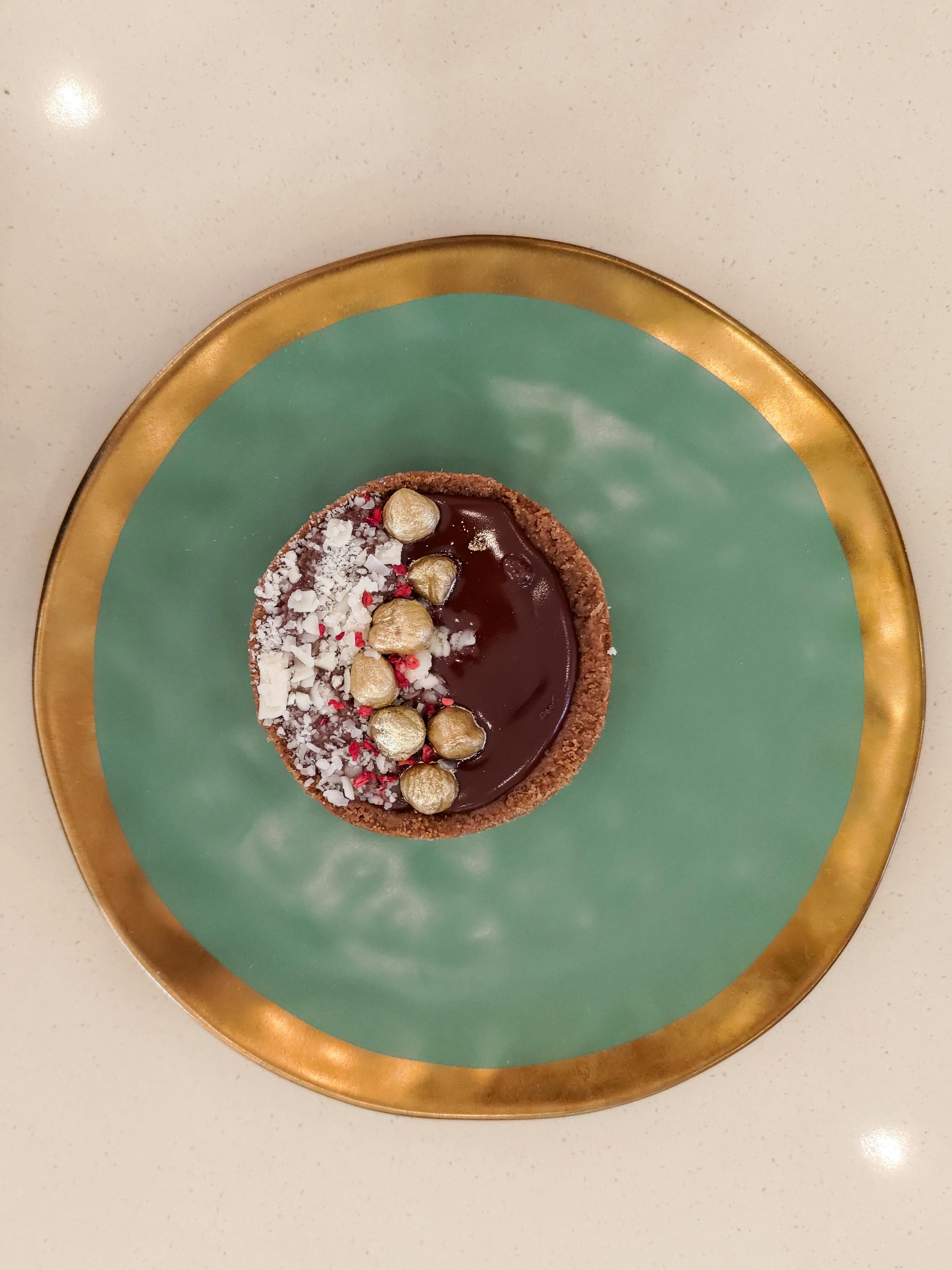 A chocolate tart | Source: Pexels