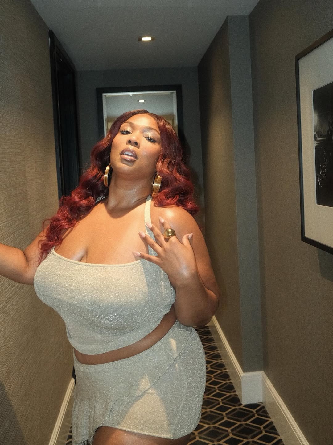 A photo from Lizzo's Instagram carousel, posted on September 1, 2025. | Source: Instagram/lizzobeeating
