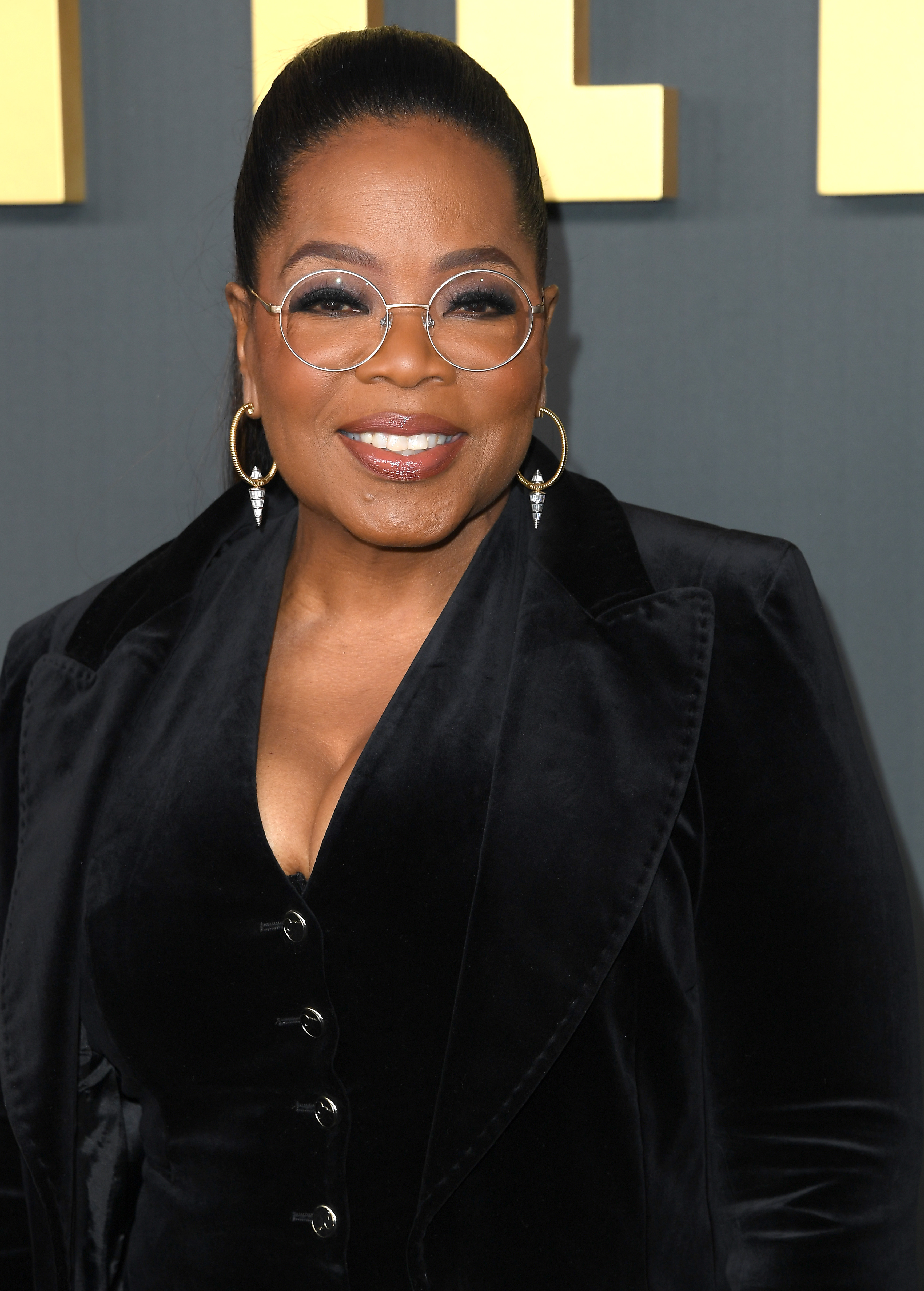 Oprah Winfrey arrives at the Premiere Of Netflix's "The Six Triple Eight" at The Egyptian Theatre Hollywood on December 3, 2024, in Los Angeles, California. | Source: Getty Images