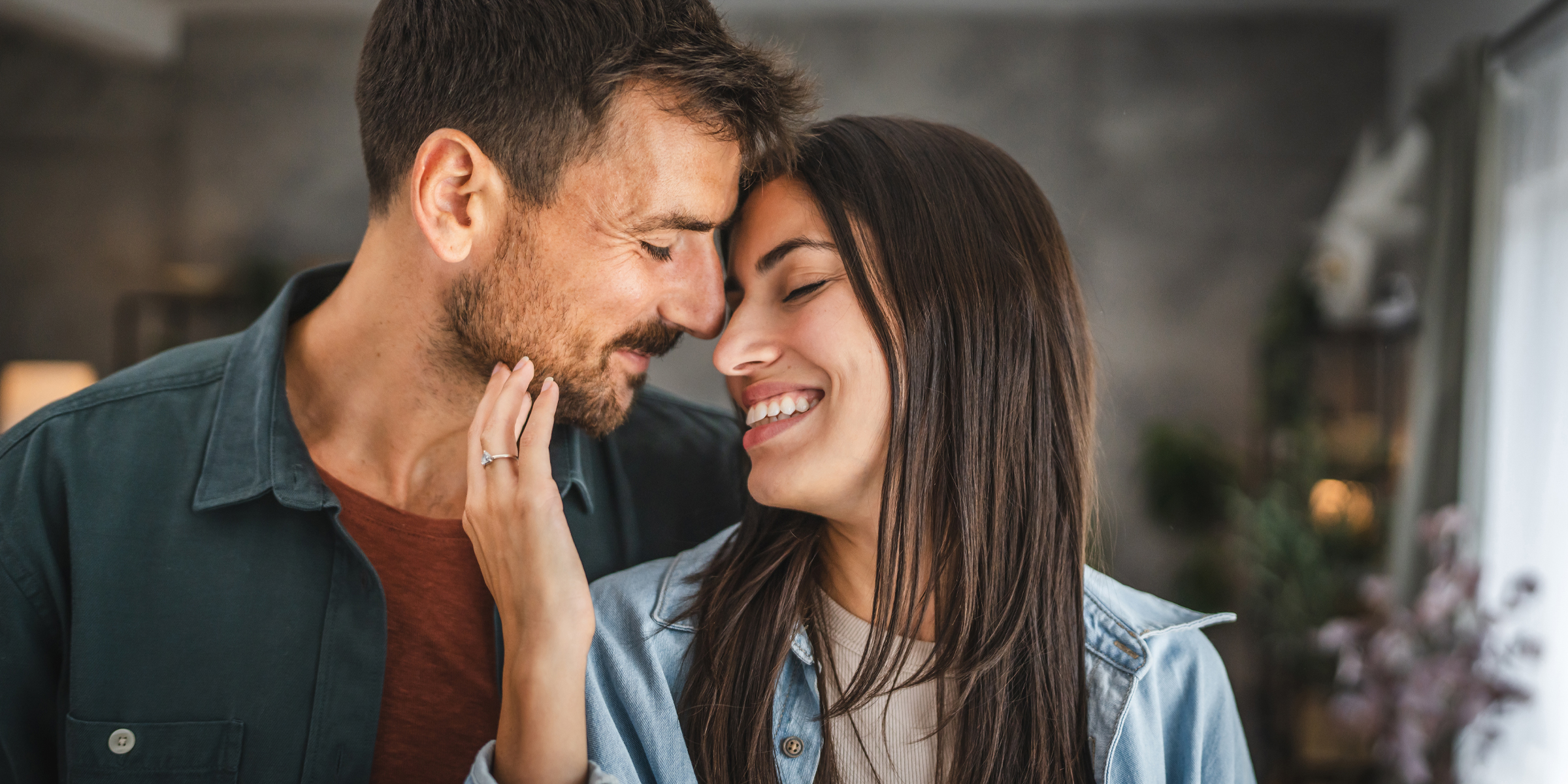 Happy couple | Source: Shutterstock