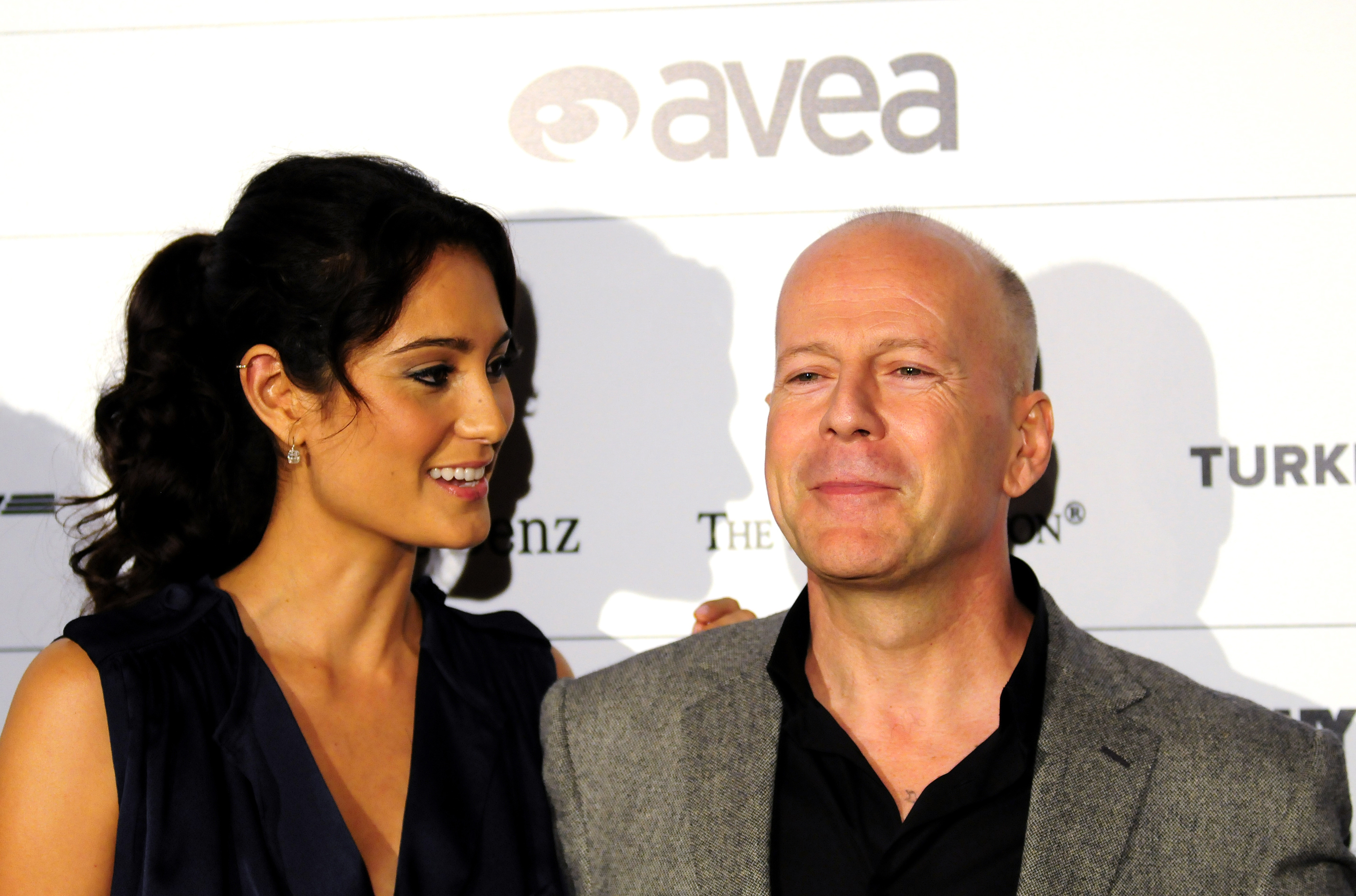 A file photo dated October 26, 2009, shows Bruce Willis as he attends the ''Fashionable Istanbul by Avea'' with his wife Emma Willis in Istanbul, Turkiye. | Source: Getty Images