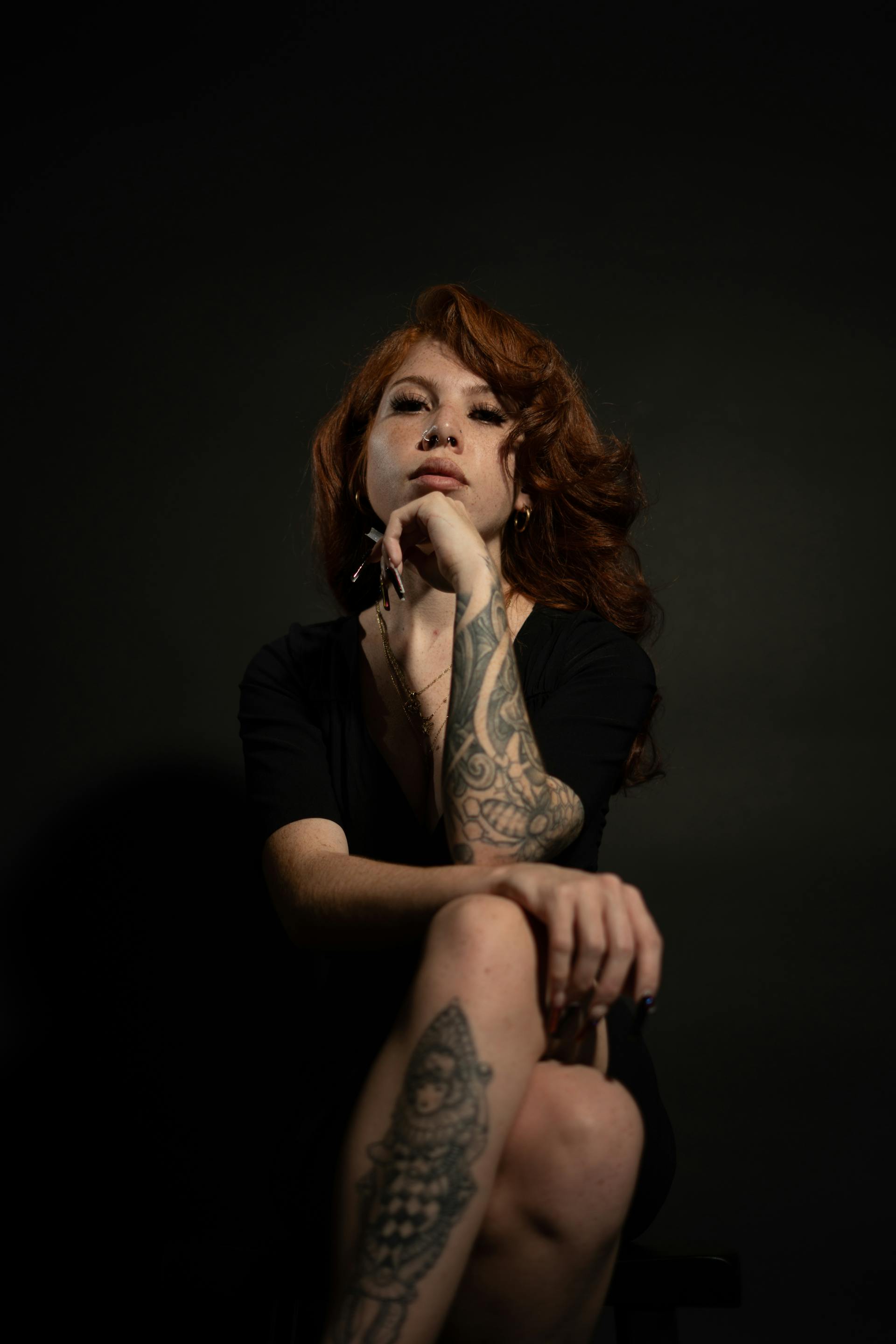 A judgmental woman | Source: Pexels