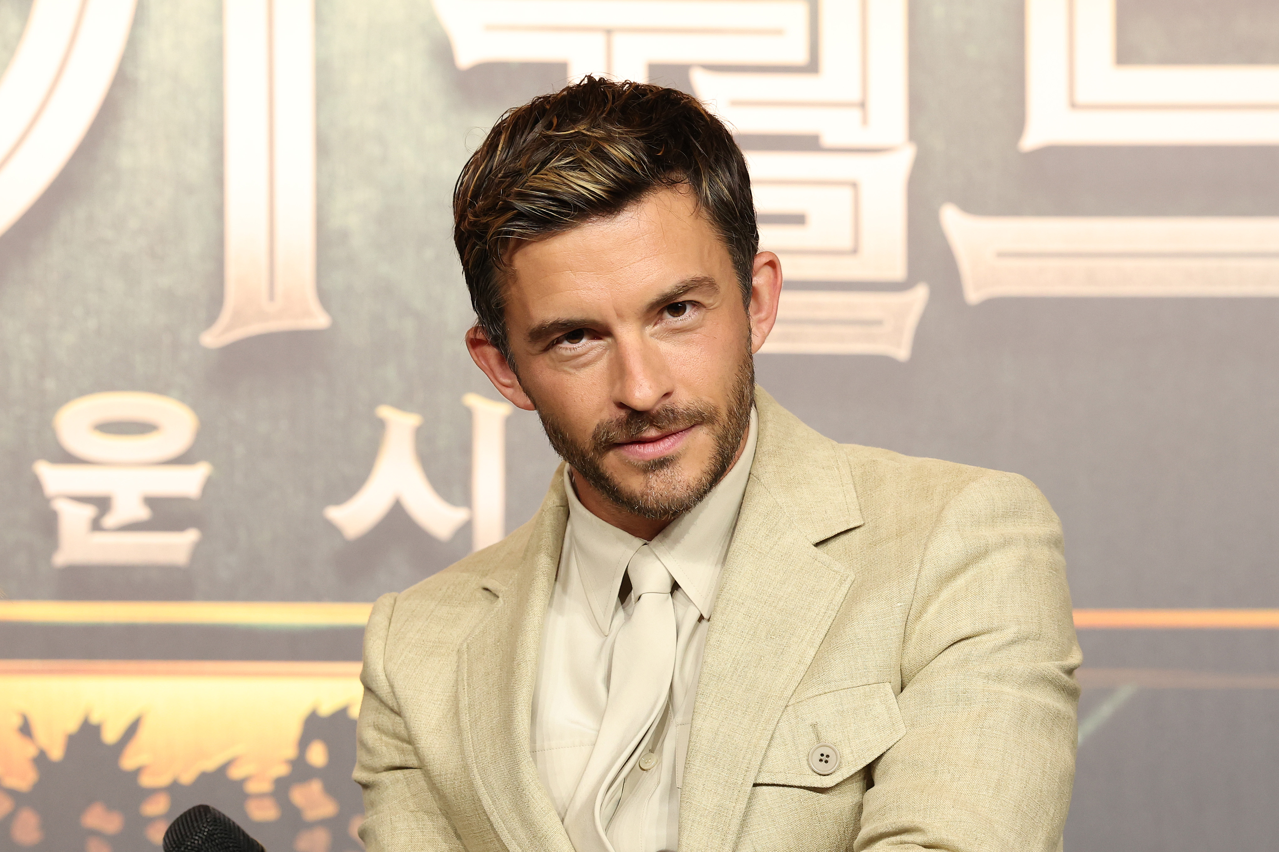 Jonathan Bailey attends the "Jurassic World Rebirth" Seoul press conference on July 1, 2025, in Seoul, South Korea. | Source: Getty Images