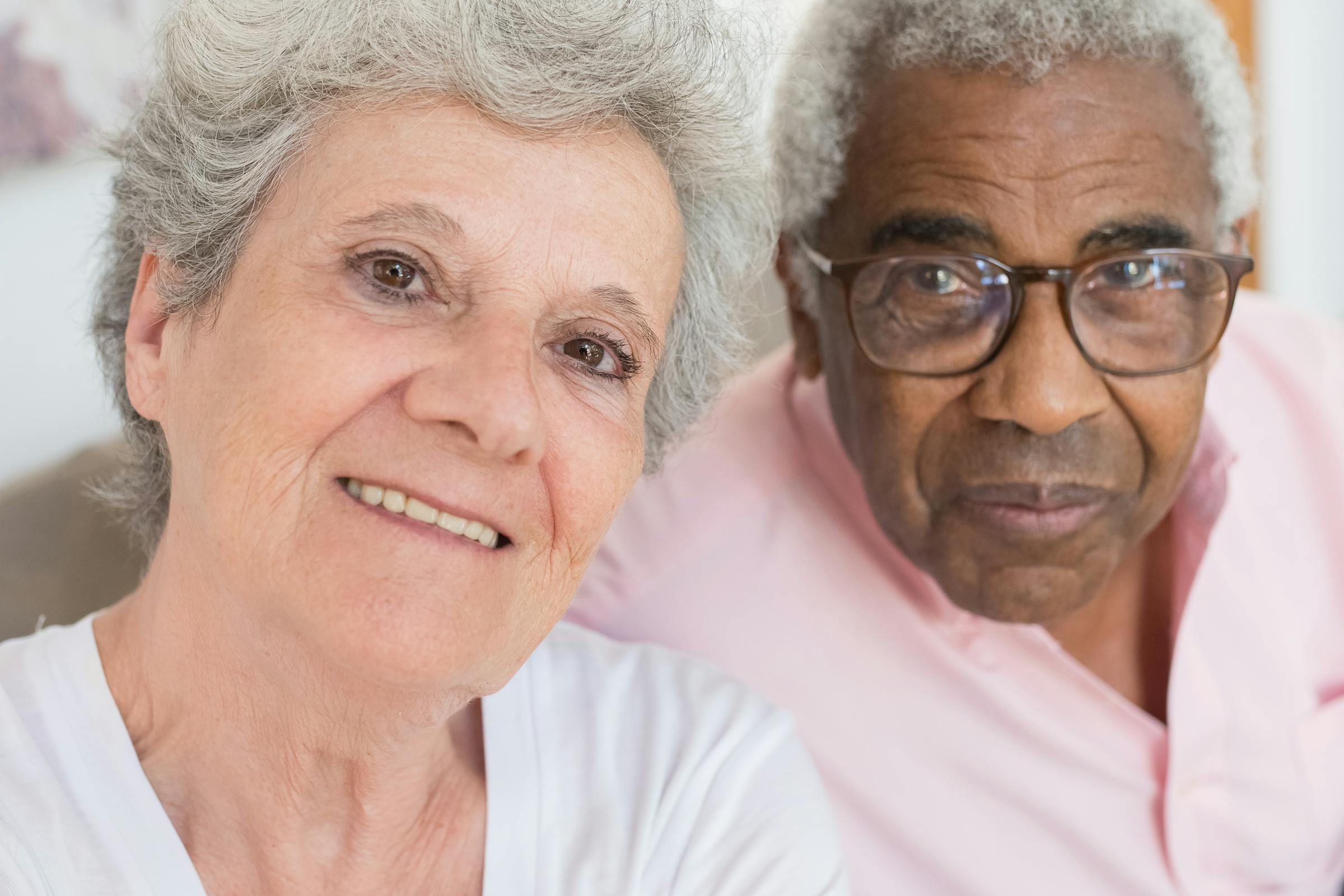 An older couple looking serious | Source: Pexels