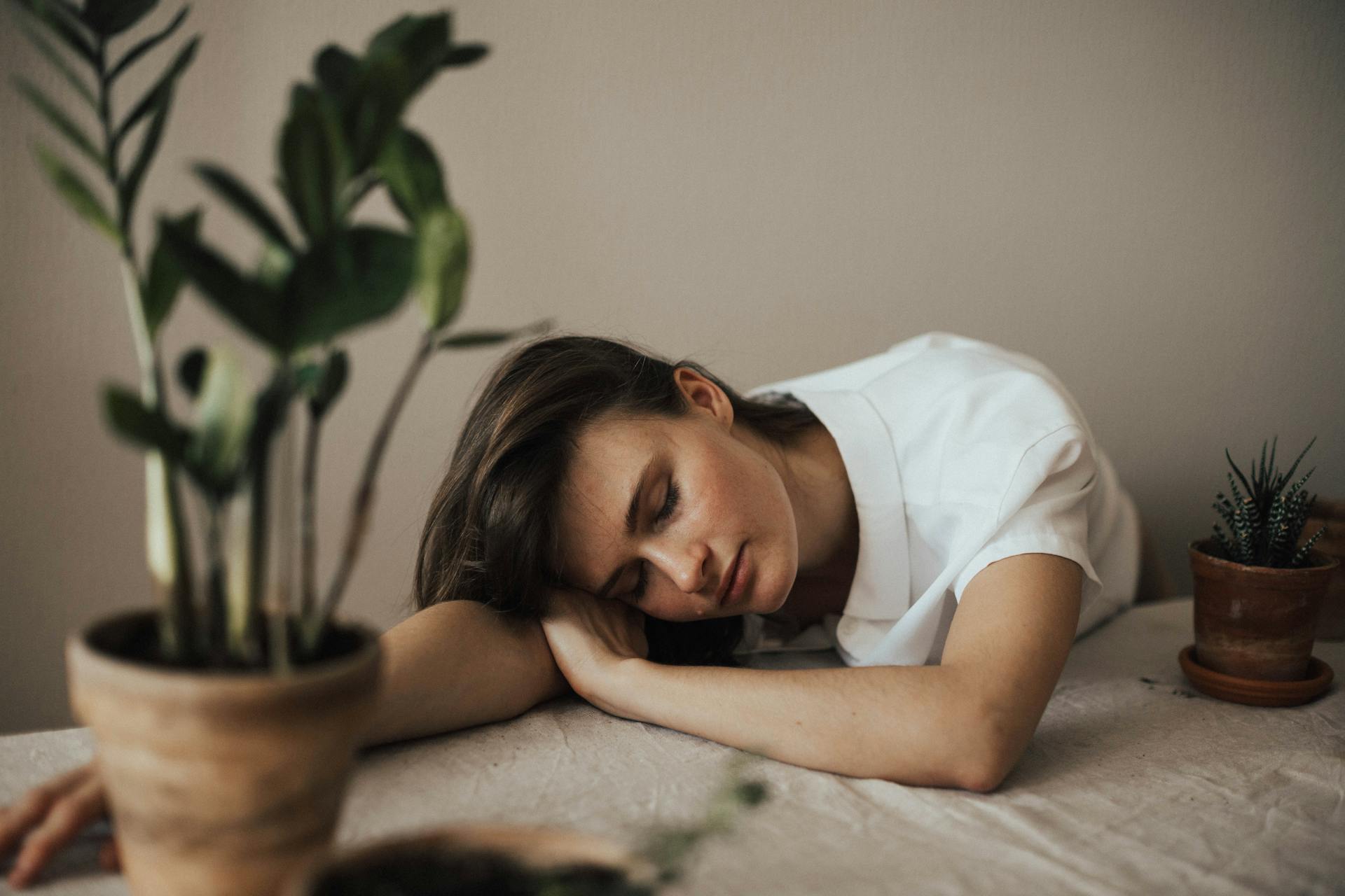 A tired woman | Source: Pexels