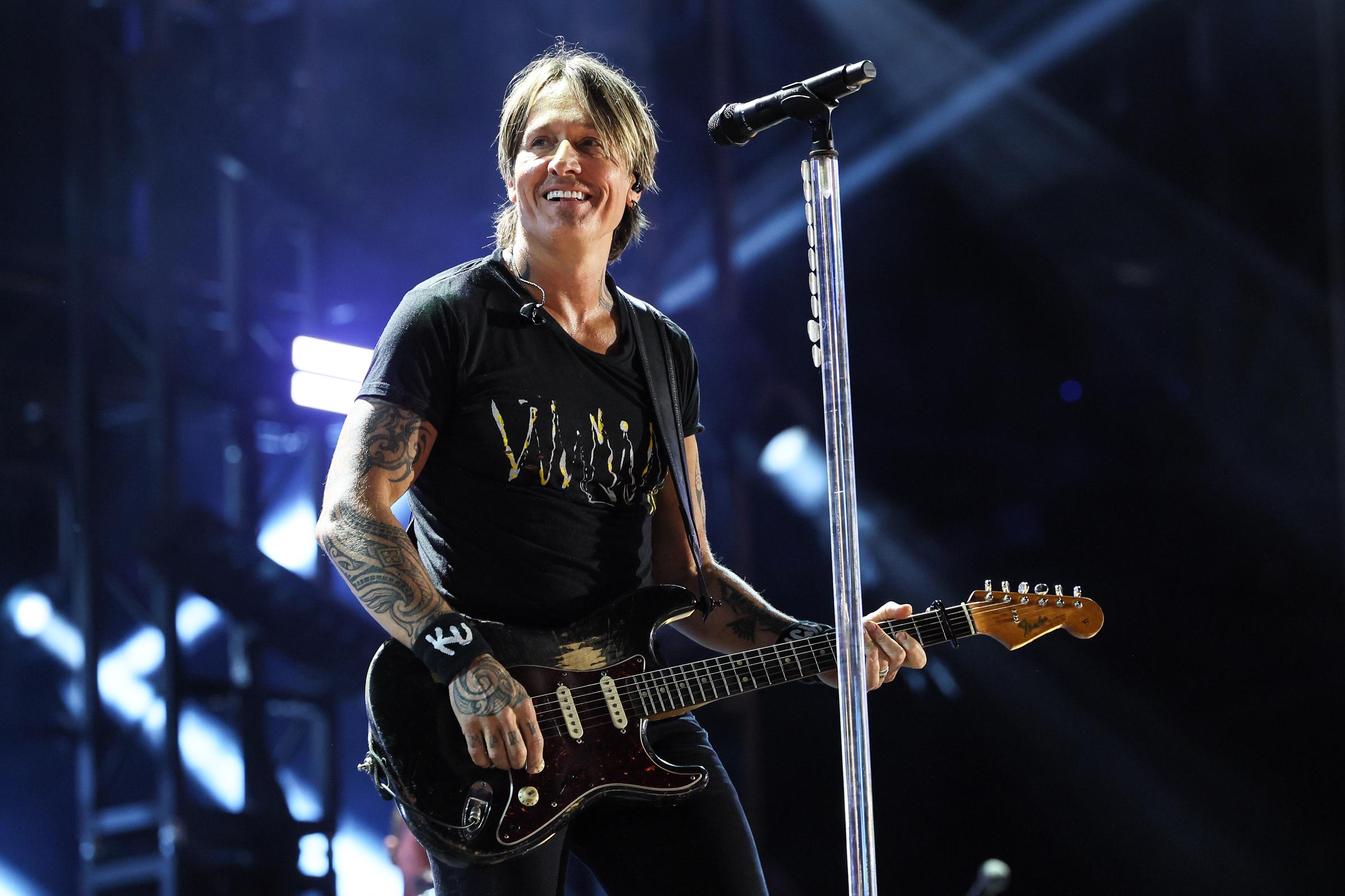 Keith Urban performs on the main stage during CMA Fest 2025 at Nissan Stadium on June 6, 2025. in Nashville, Tennessee. | Source: Getty Images