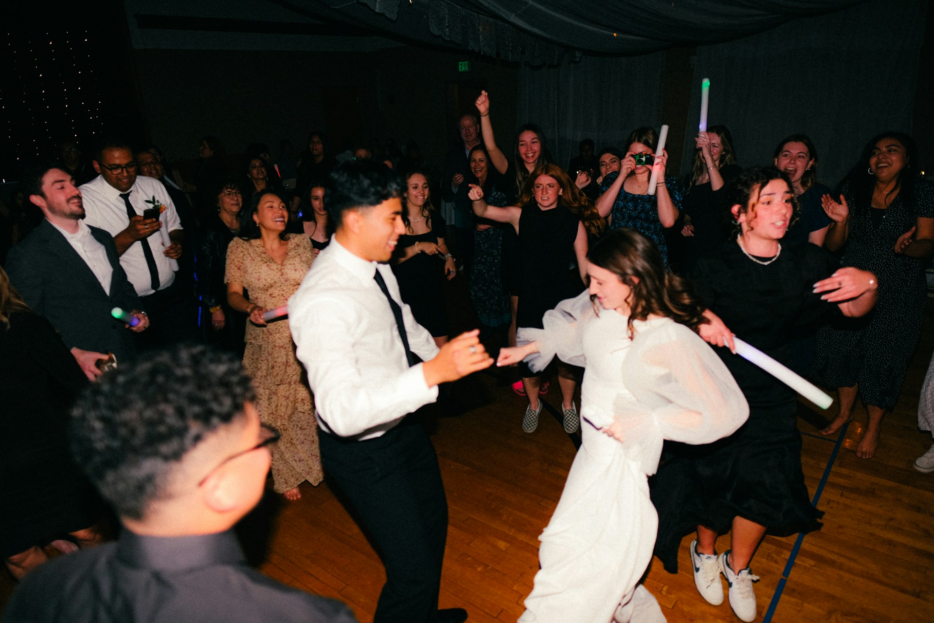 People dancing at a wedding reception | Source: Unsplash