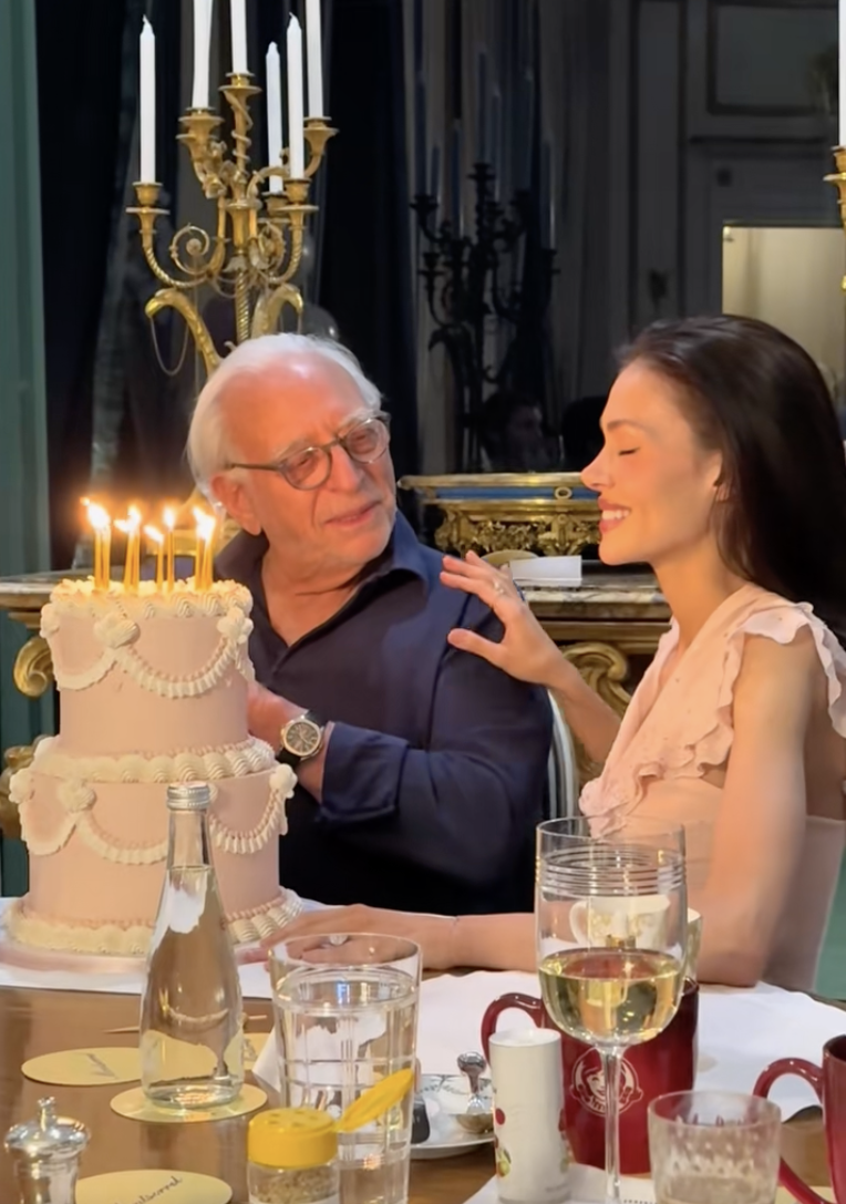 Nicola Peltz Beckham making a wish before blowing out her 31st birthday candles, posted on January 4, 2026. | Source: TikTok/@nicolapeltzbeckham