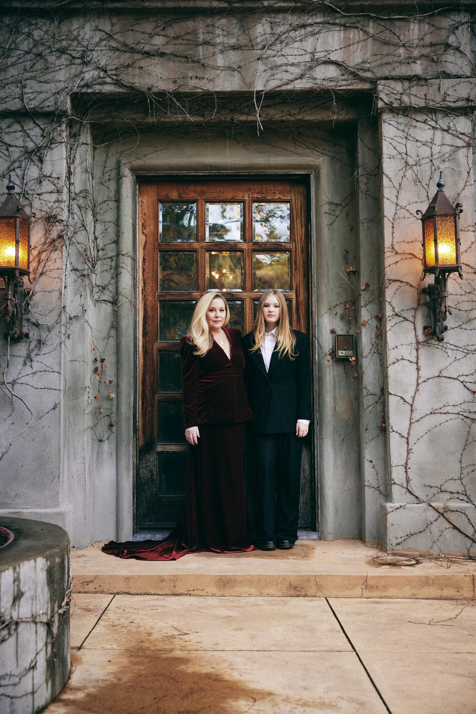 Christina Applegate and daughter Sadie LeNoble pose before attending the 75th Primetime Emmy Awards on January 15, 2024, in Los Angeles, California. | Source: Getty Images