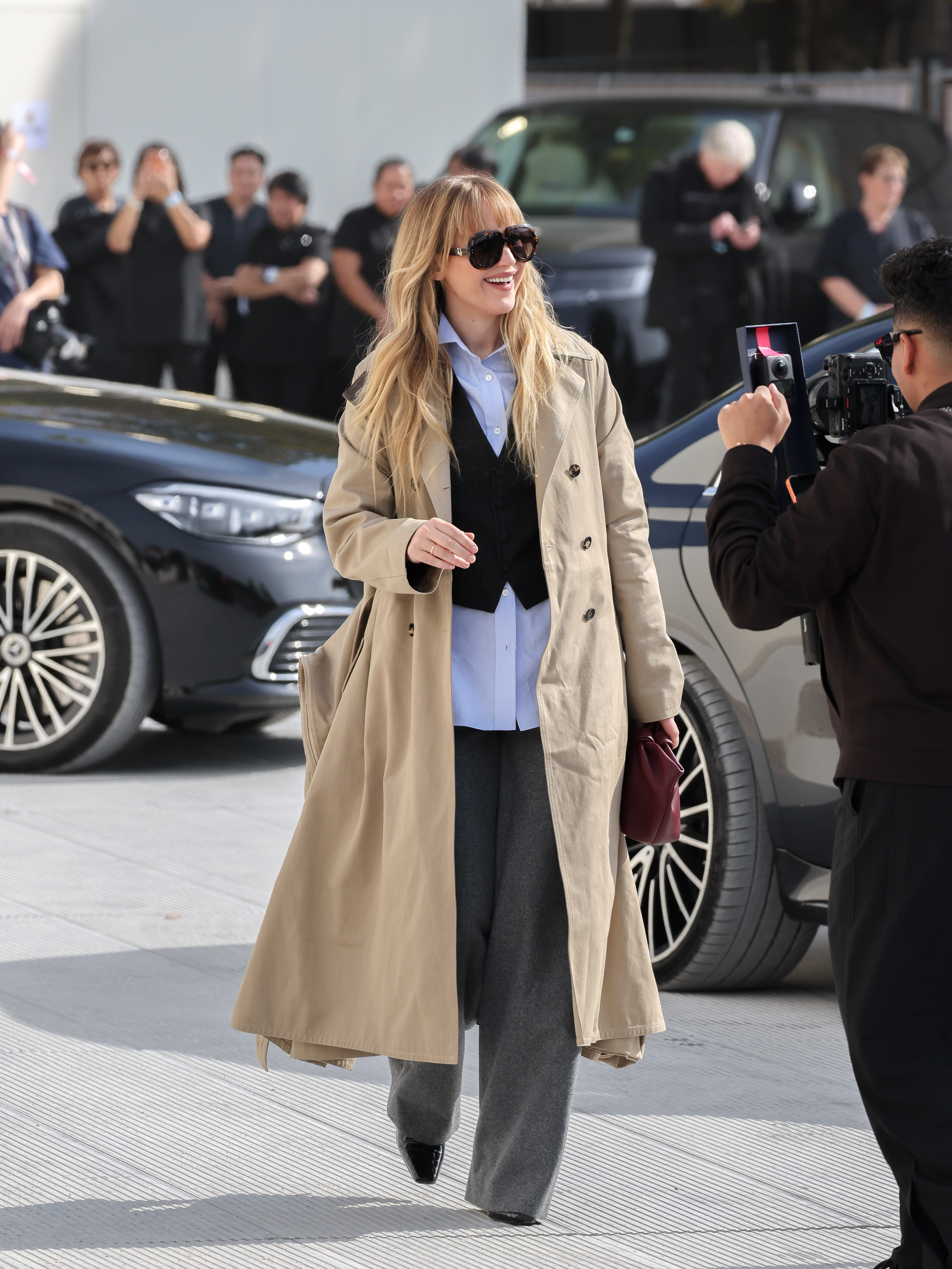 Jennifer Lawrence arriving at Christian Dior during Womenswear Spring Summer 2026 as part of Paris Fashion Week on October 1, 2025, in Paris, France. | Source: Getty Images