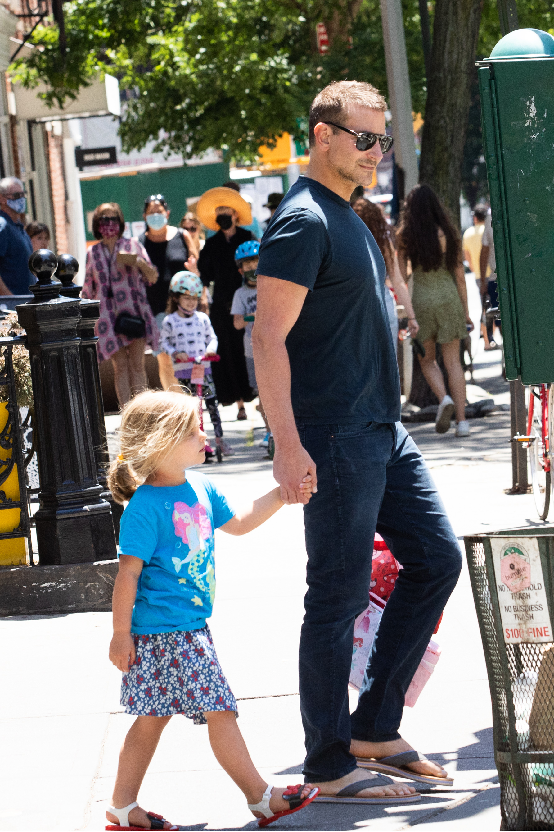 Bradley Cooper is seen out with his daughter, Lea, on June 18, 2021, in New York City. | Source: Getty Images