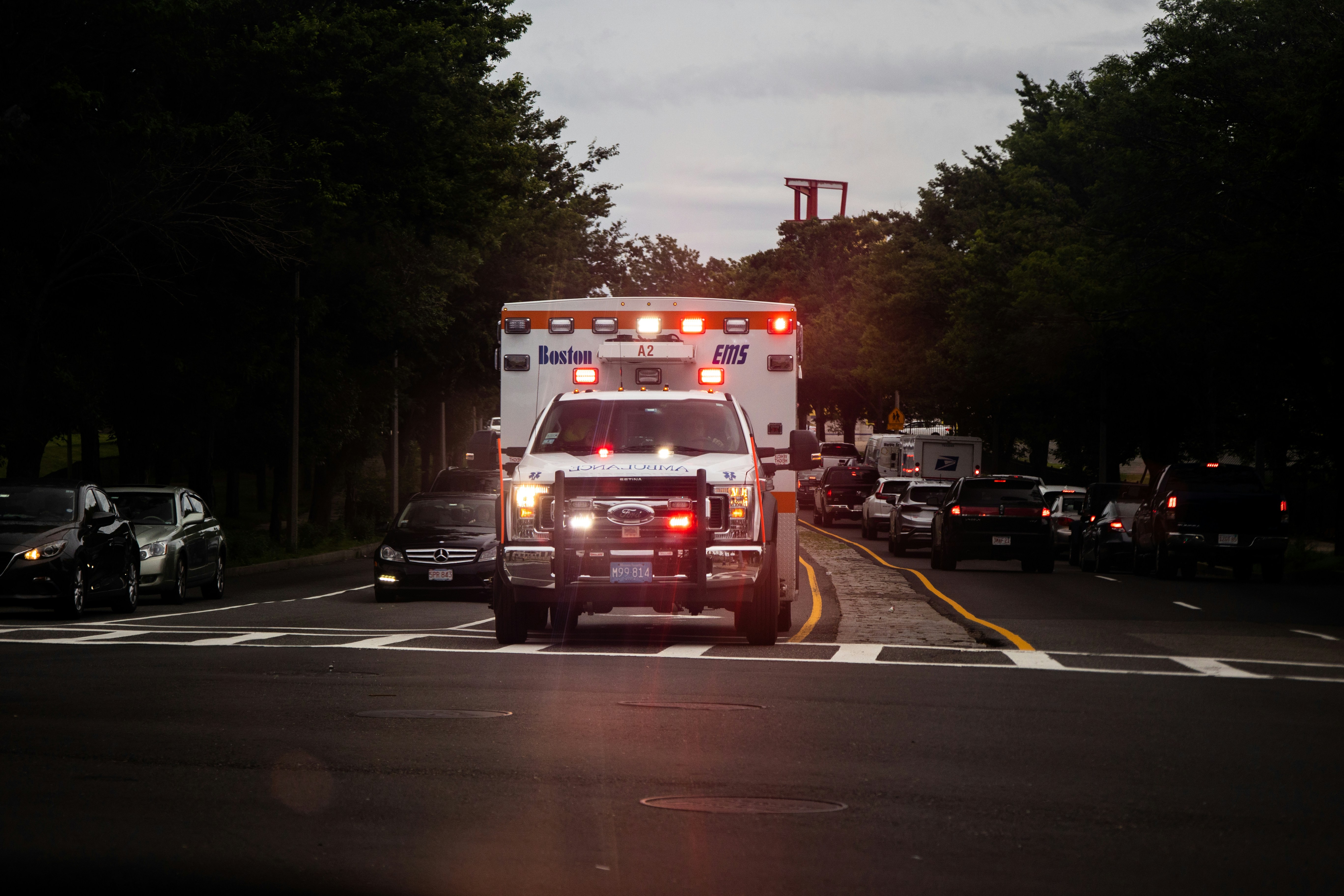 An ambulance with its sirens on | Source: Unsplash