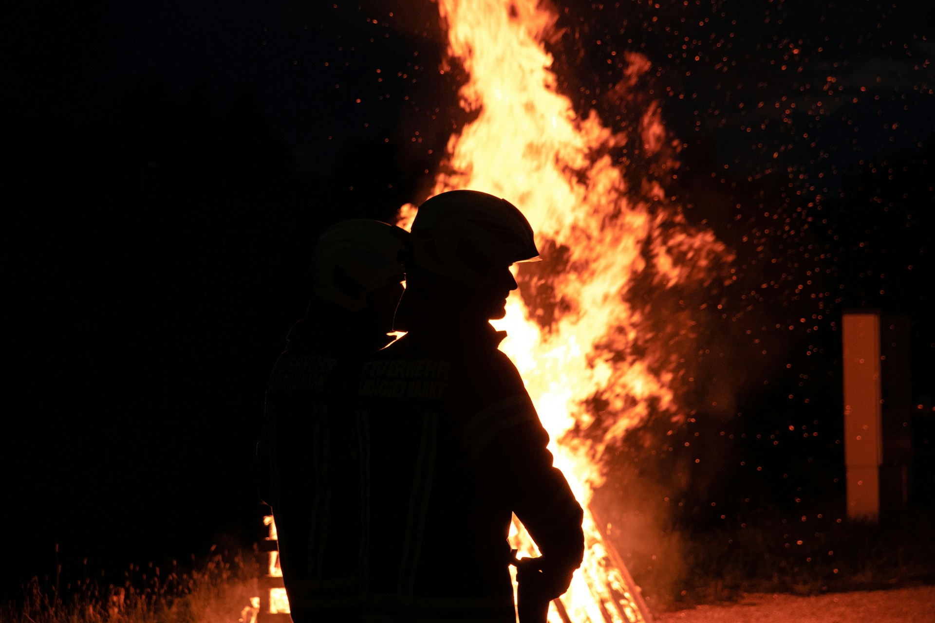 A firefighter on duty | Source: Unsplash
