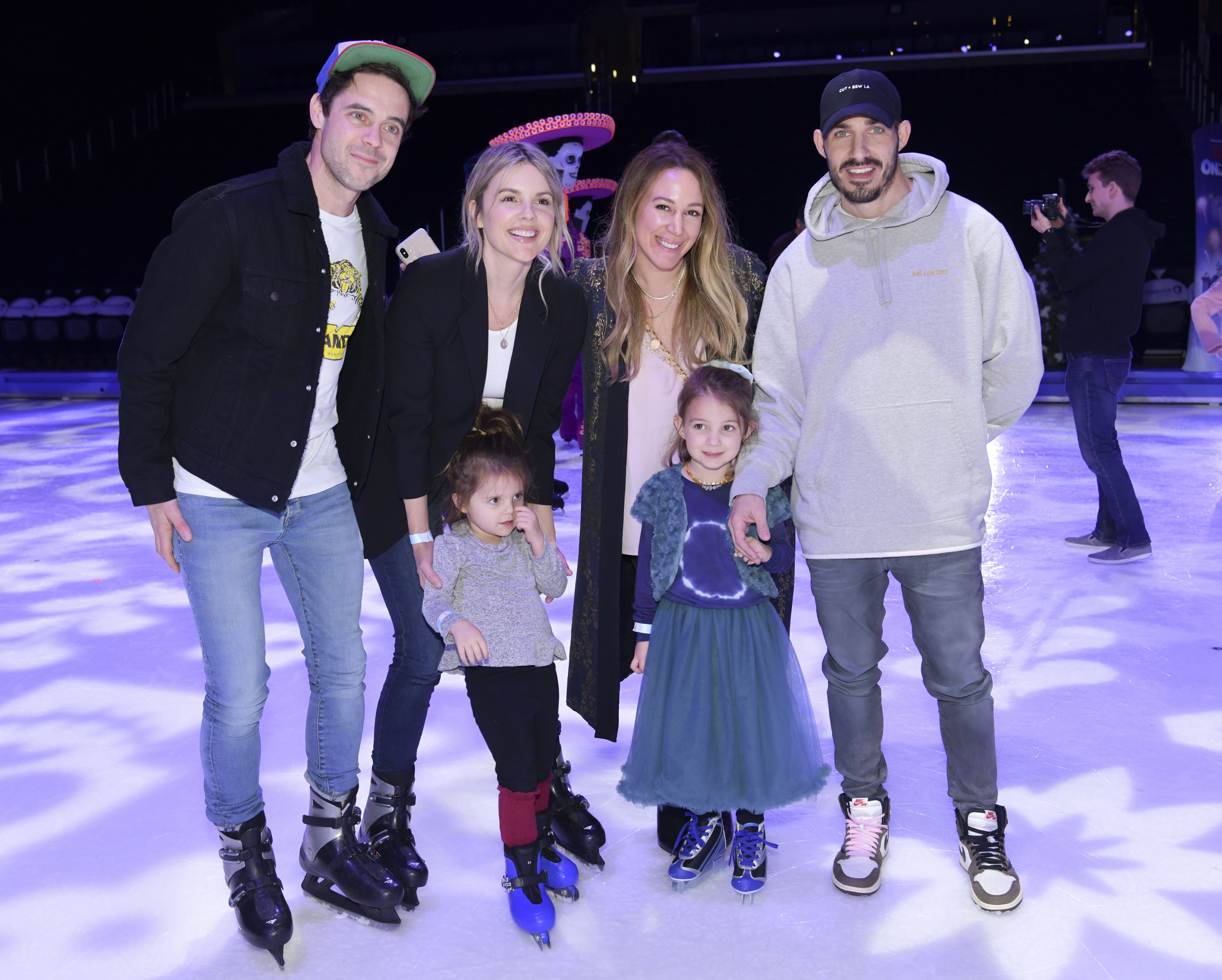 Kevin Manno, Molly Sullivan Manno, Ali Fedotowsky, Haylie Duff, Ryan Ava Erhard, and Matt Rosenberg pose for portrait at 2019 Disney On Ice "Mickey's Search Party" at Staples Center on December 13, 2019 in Los Angeles, California. | Source: Getty Images