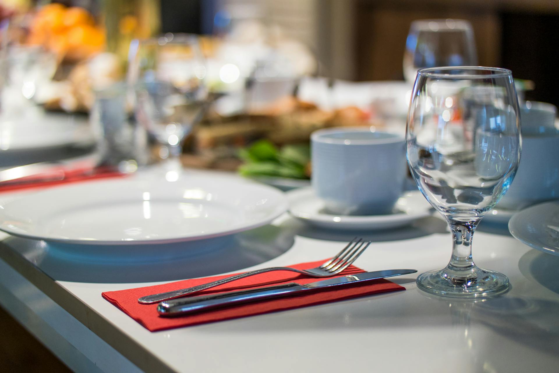 A table set for dinner | Source: Pexels