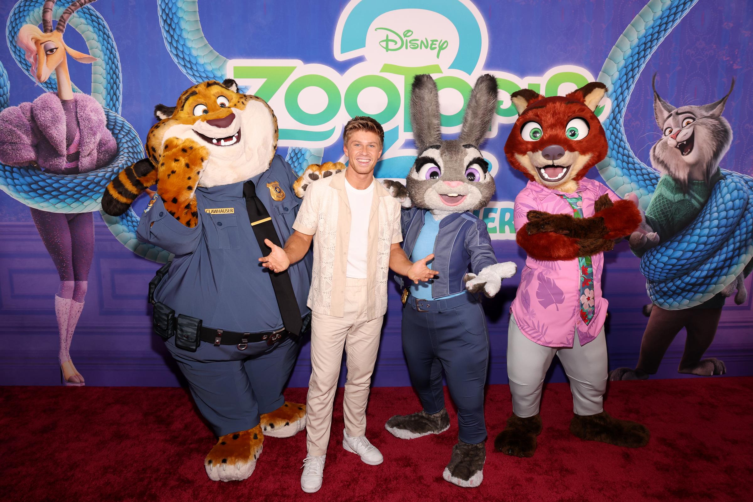 Robert Irwin attends the world premiere of Zootopia 2 at El Capitan Theatre on November 13, 2025 in Los Angeles, California. | Source: Getty Images