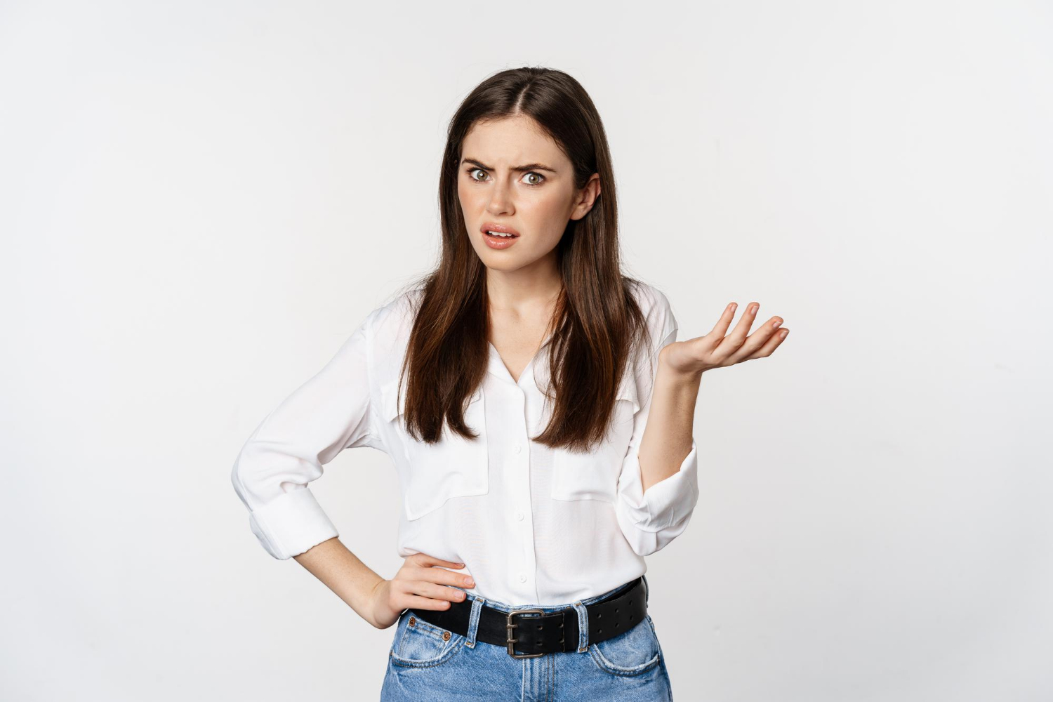 A frustrated woman | Source: Freepik