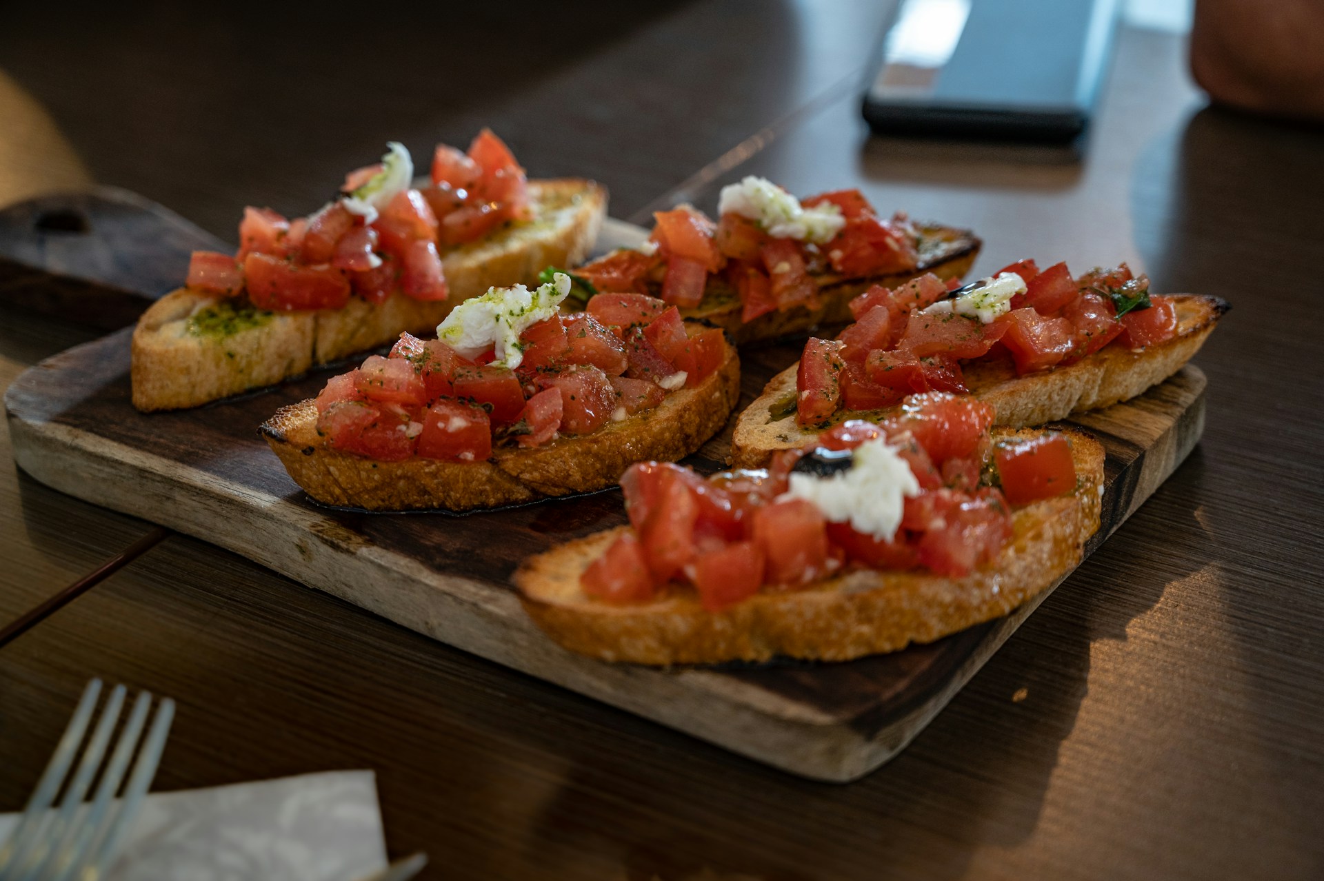 Bruschetta on a table | Source: Unsplash