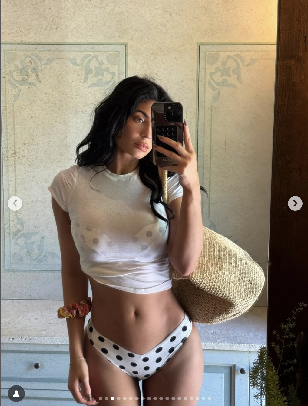 Kylie Jenner's mirror selfie in Tuscany, Italy, posted on July 2, 2025 | Source: Instagam/kyliejenner