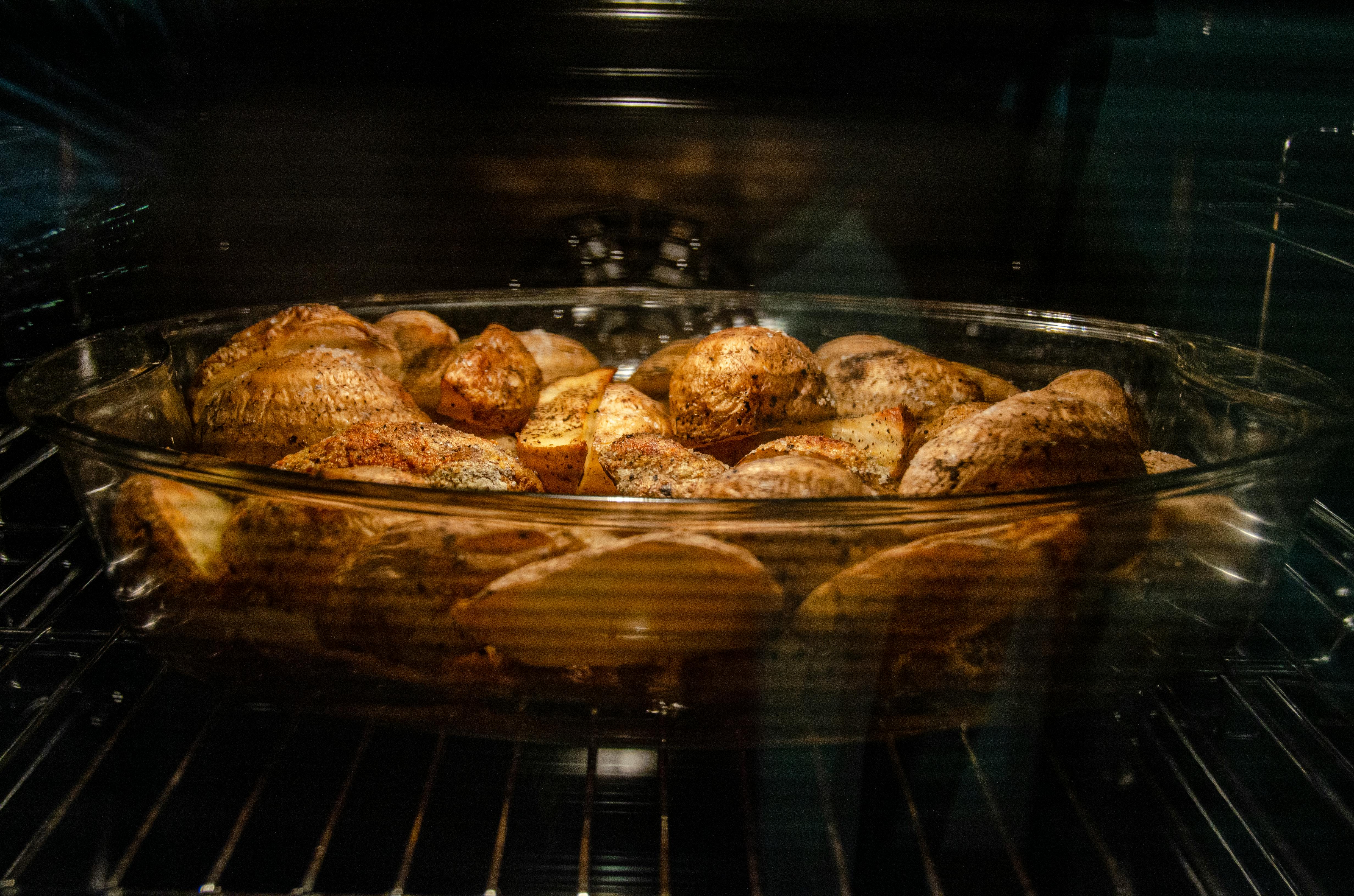 My MIL Demanded I Leave My Own Home During the Birthday Party I Organized for Her – She Didn't Know How Big a Mistake That Was 7 Roast potatoes in an oven | Source: Pexels