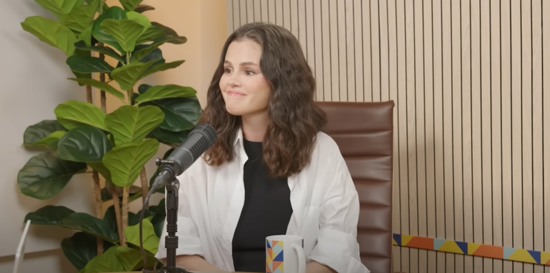 A screengrab of Selena Gomez on "Good Hang with Amy Poehler," dated September 9, 2025. | Source: YouTube/Good Hang with Amy Poehler