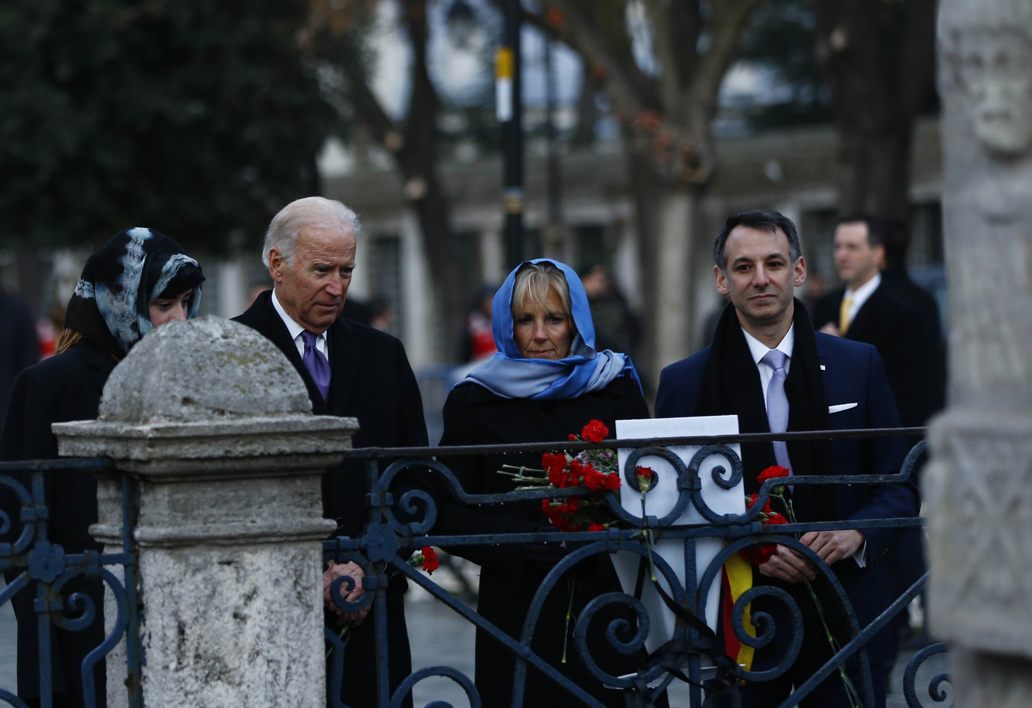 Joe and Jill Biden with their son-in-law Howard Krein on January 22, 2016 in Istanbul, Turkey. | Source: Getty Images