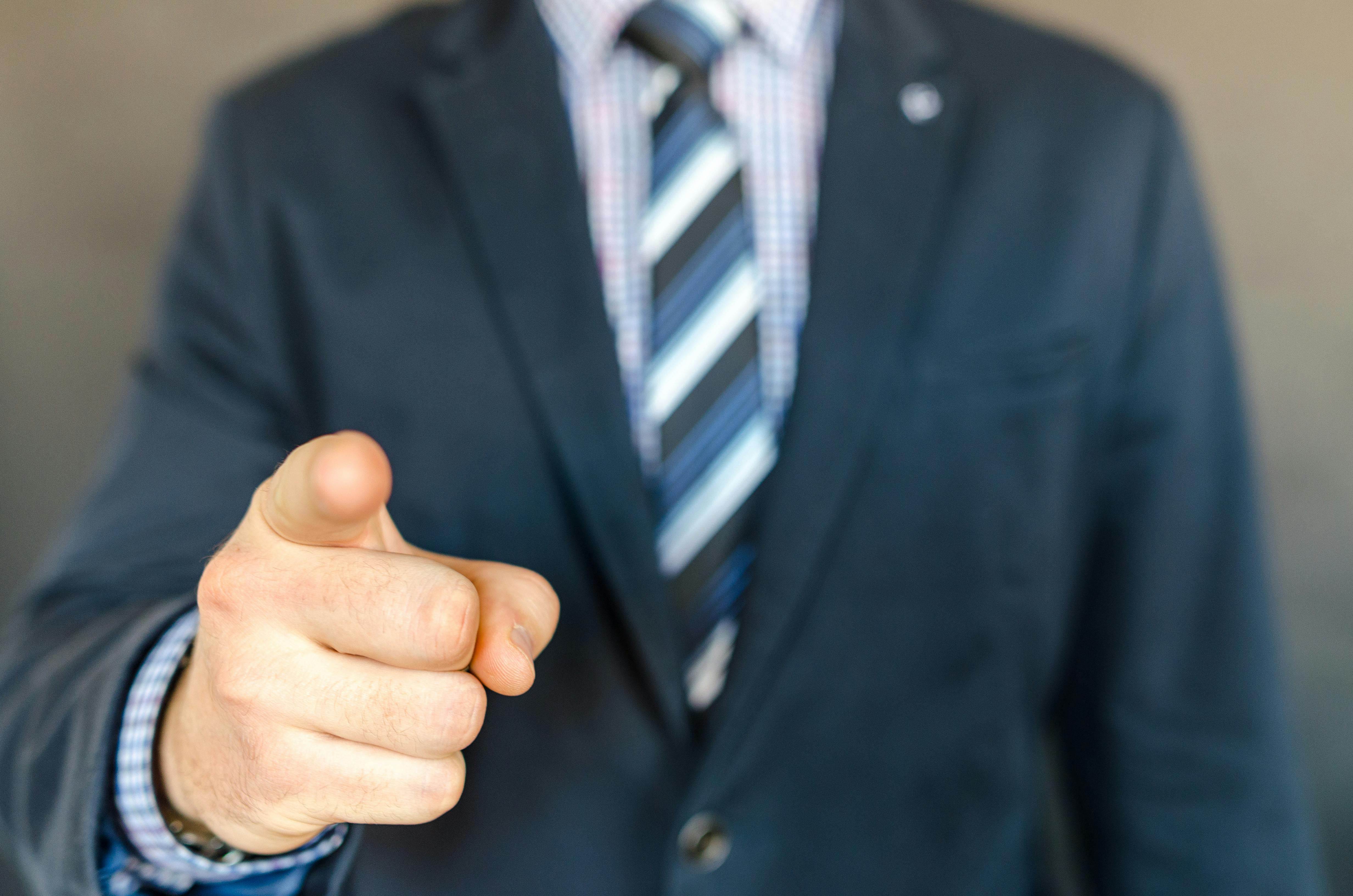 A man pointing | Source: Pexels