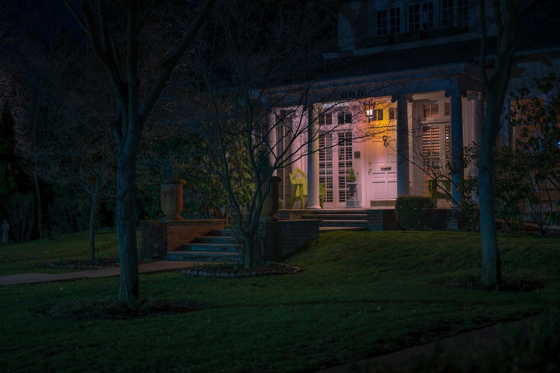 The front door of a house | Source: Pexels