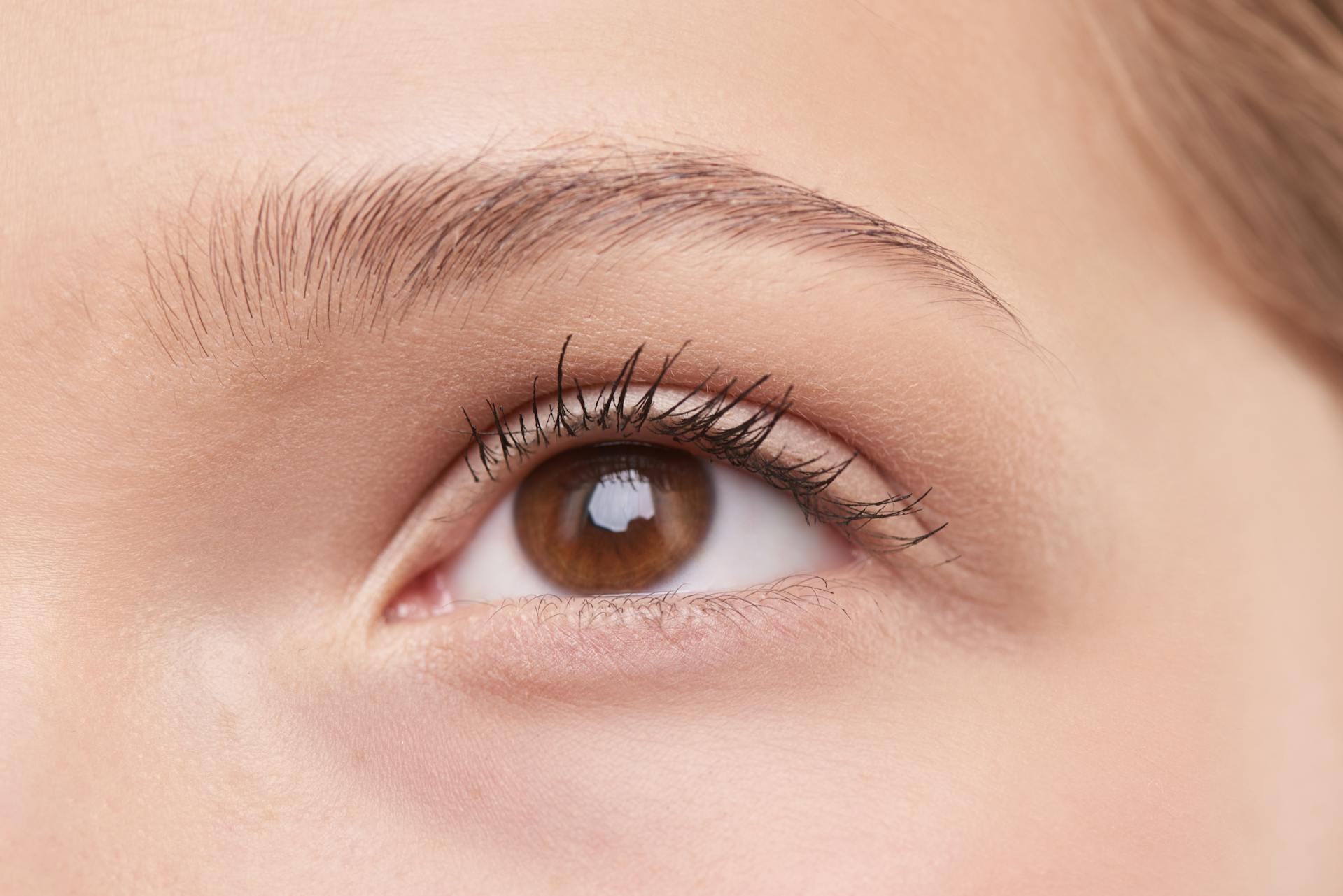 A close-up shot of a woman's eye | Source: Pexels